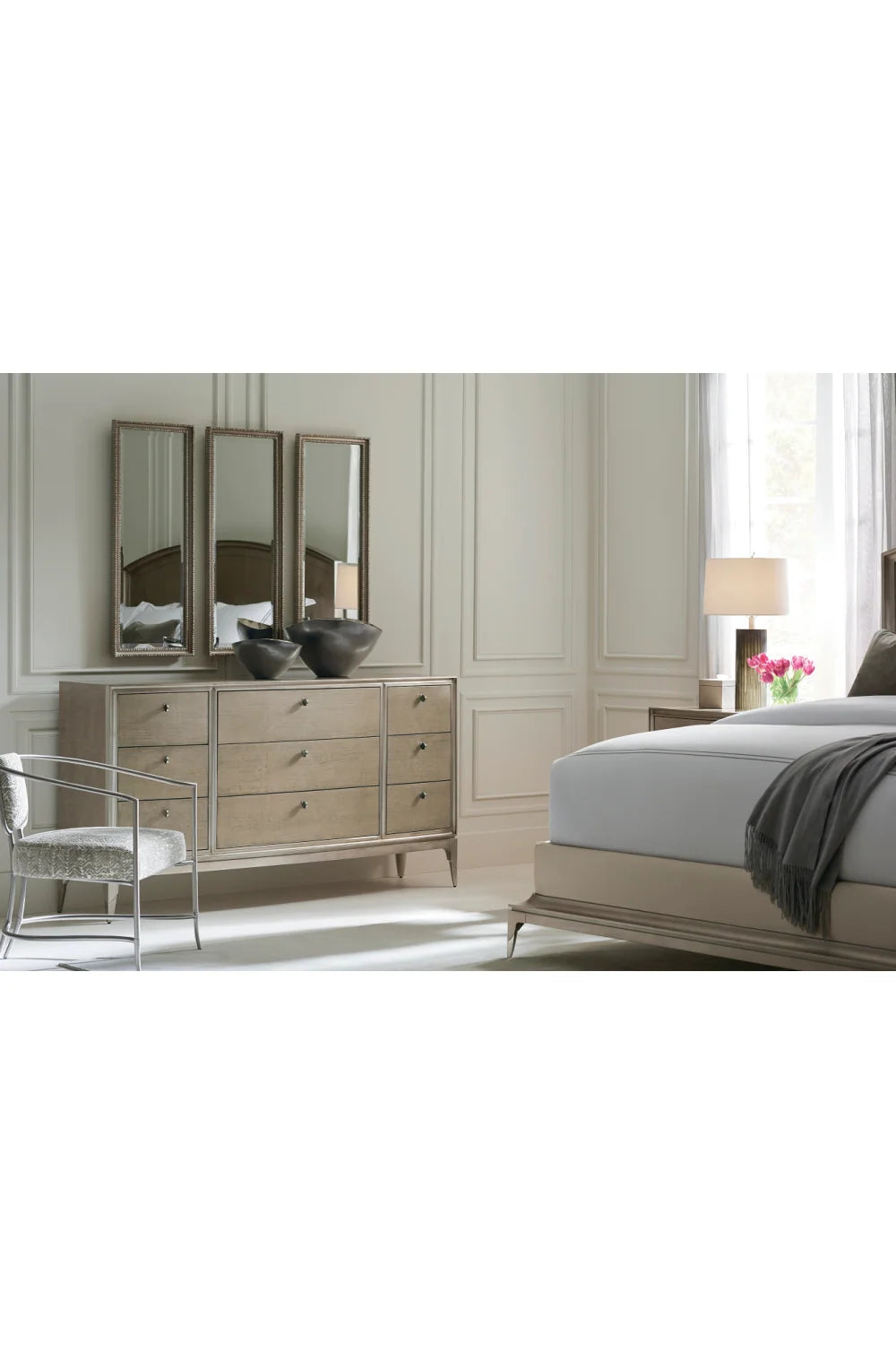 Luxury Modern Silver Glazed 9-Drawer Dresser European Style for Villa