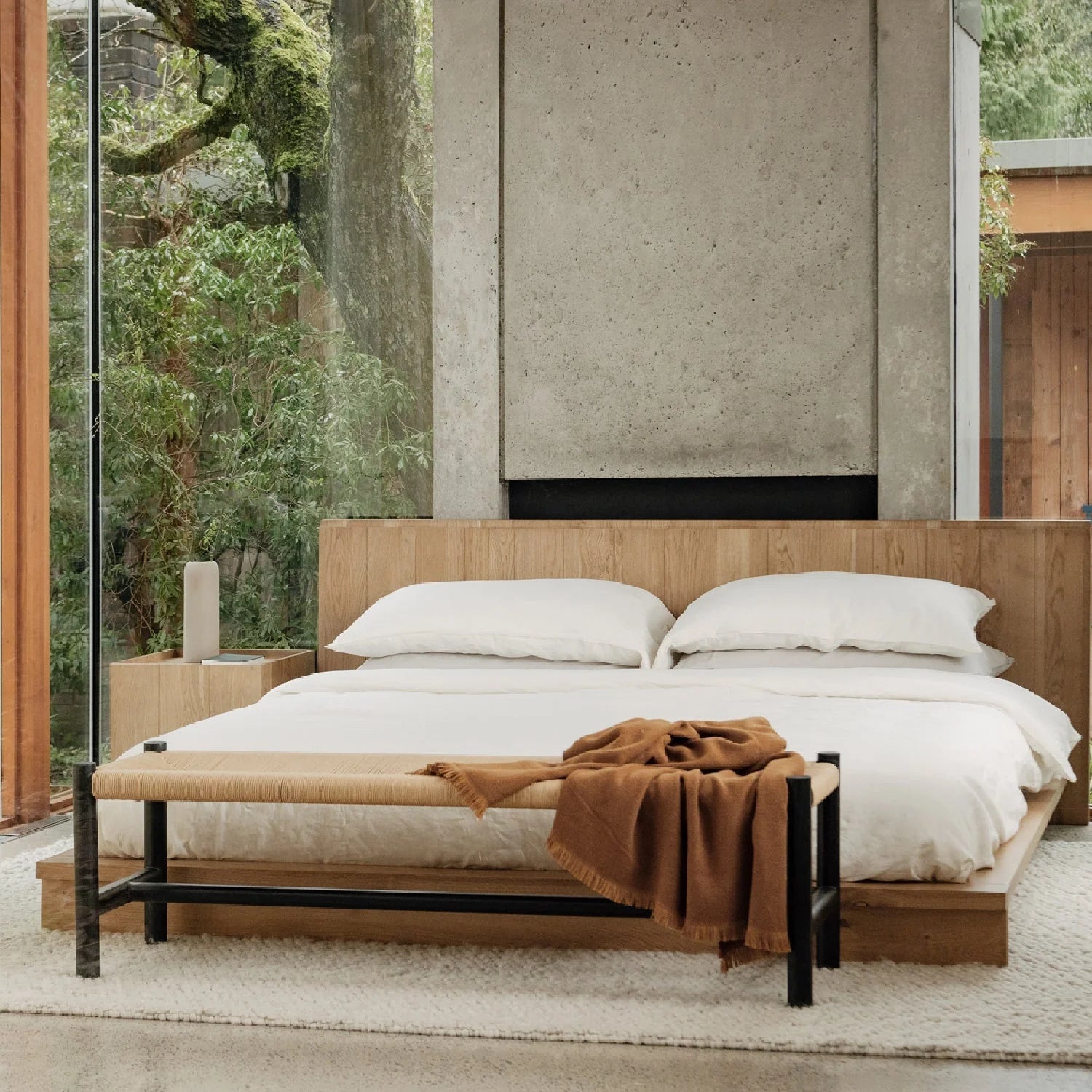 Luxury Modern Solid Oak Bed European Style for Villa