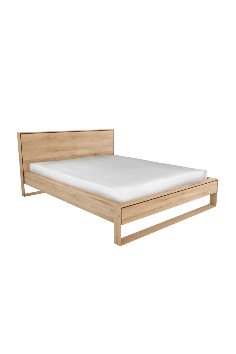 Luxury Modern Solid Oak Bed European Style for Villa