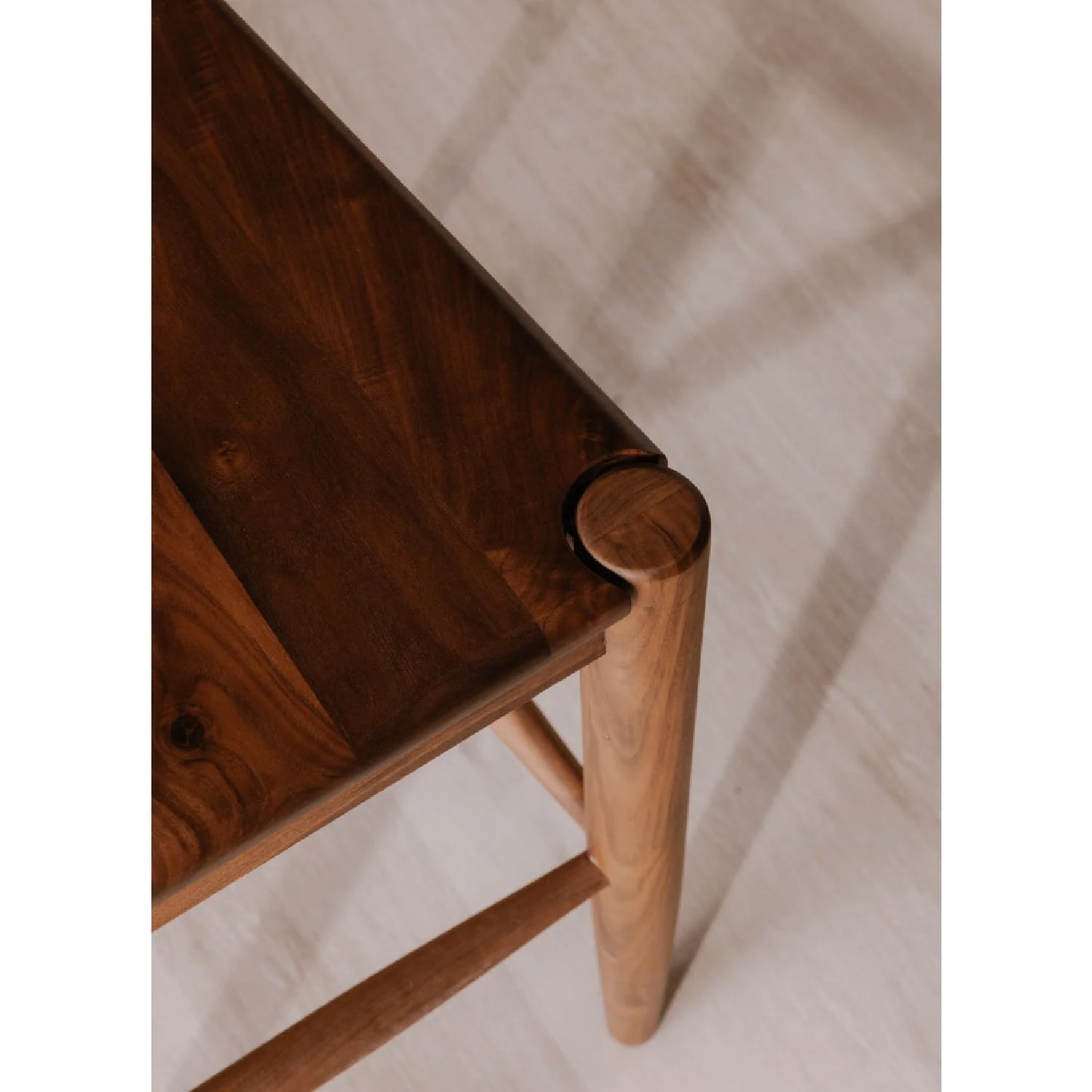 Luxury Modern Solid Wood Open Back Counter Stool European Style for Villa