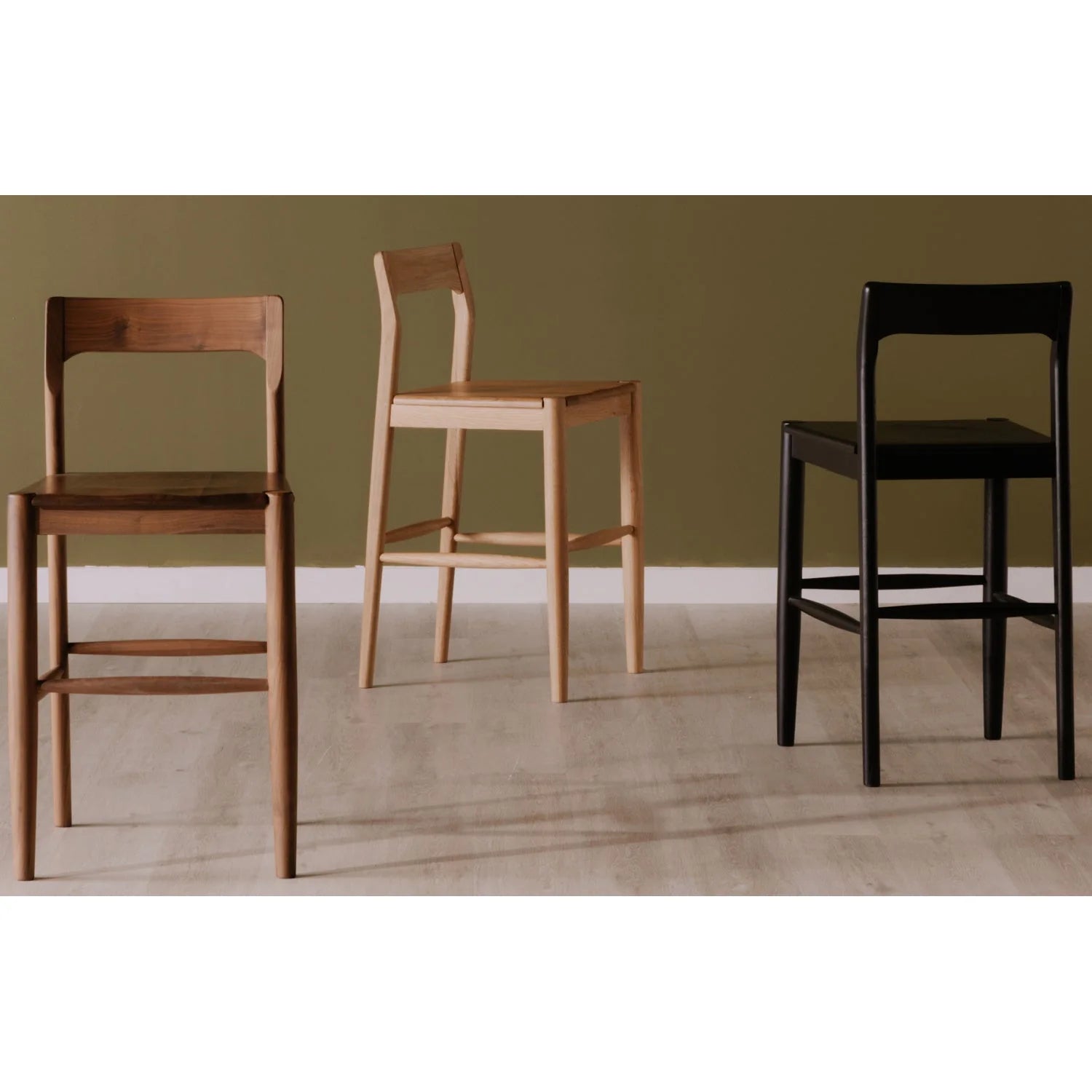 Luxury Modern Solid Wood Open Back Counter Stool European Style for Villa