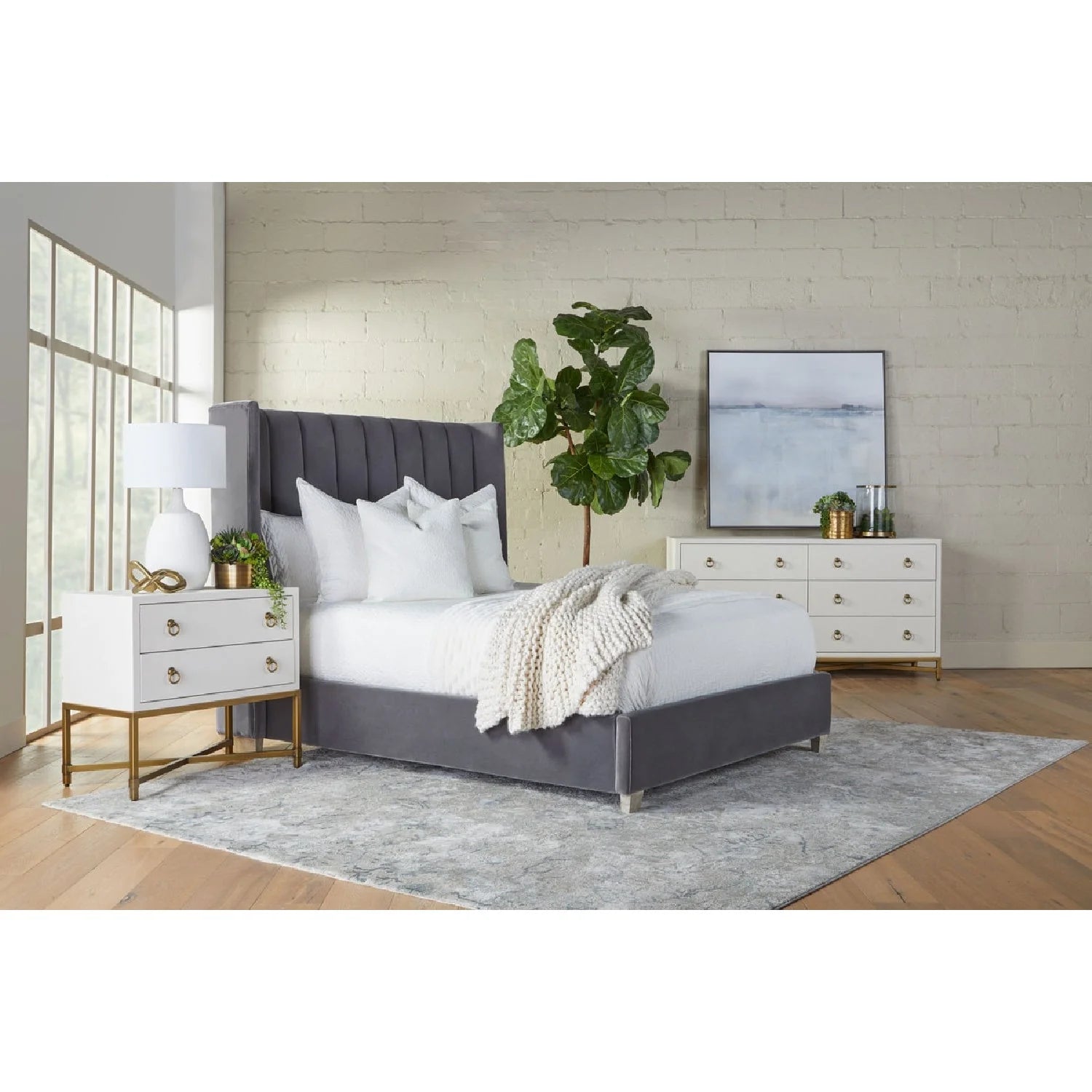 Luxury Modern Strand Nightstand European Style for Villa