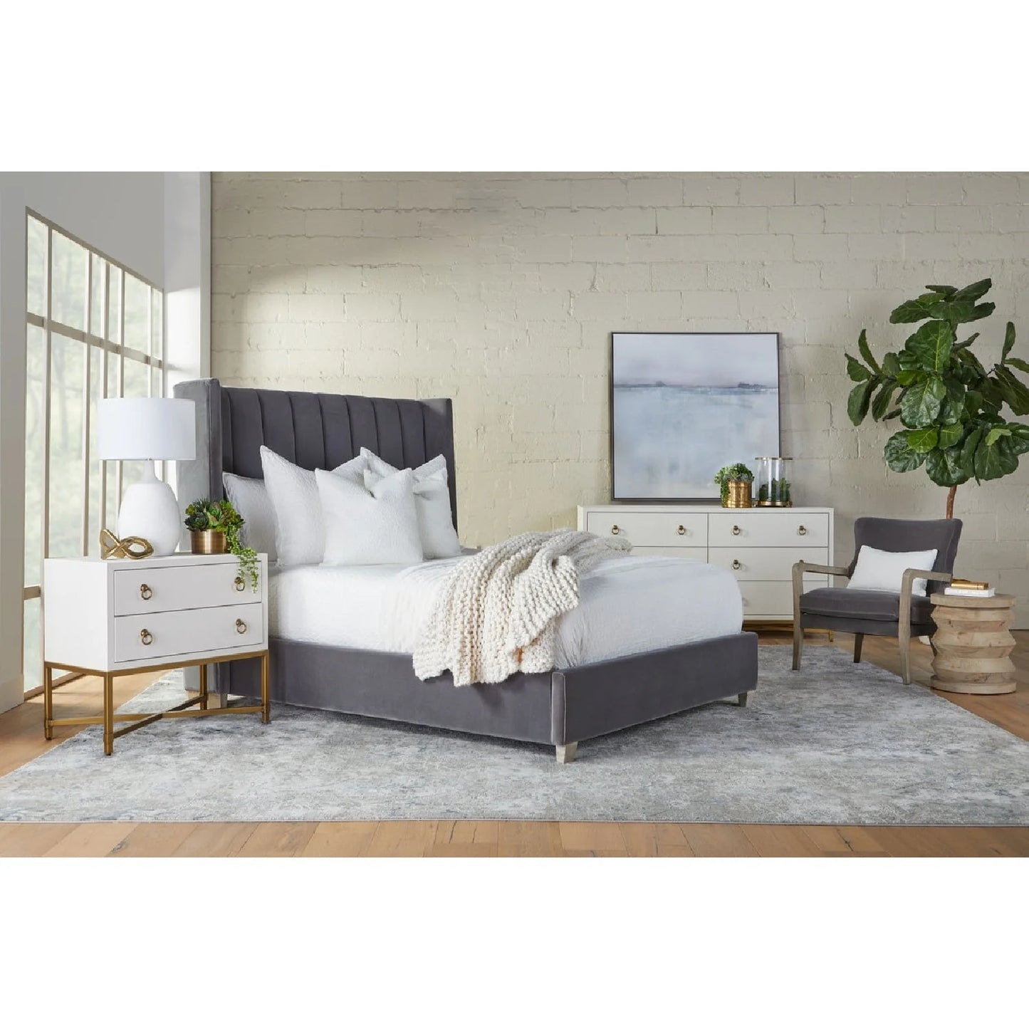 Luxury Modern Strand Nightstand European Style for Villa