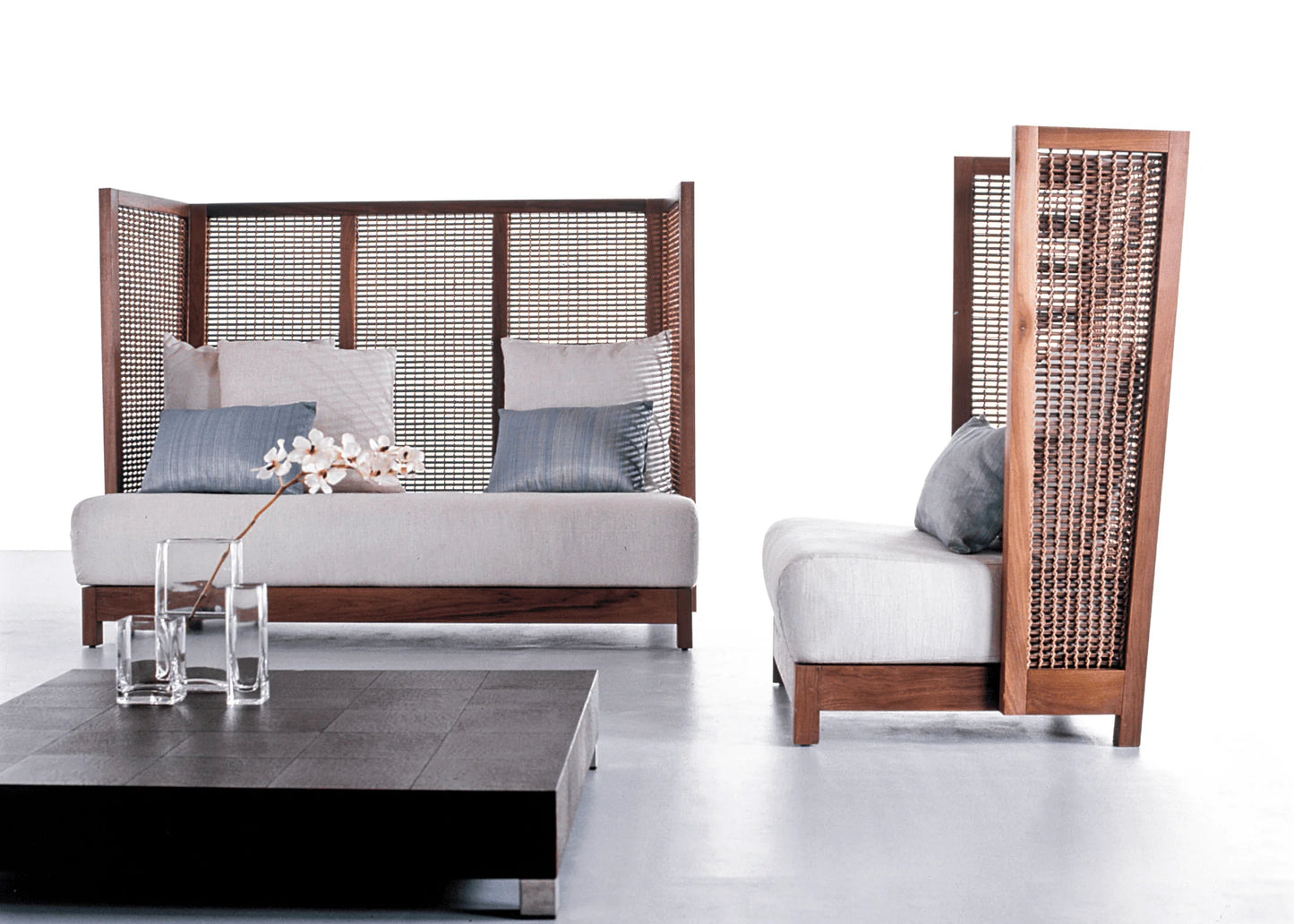 Luxury Modern Suzy Wong High Back Sofa European Style for Villa