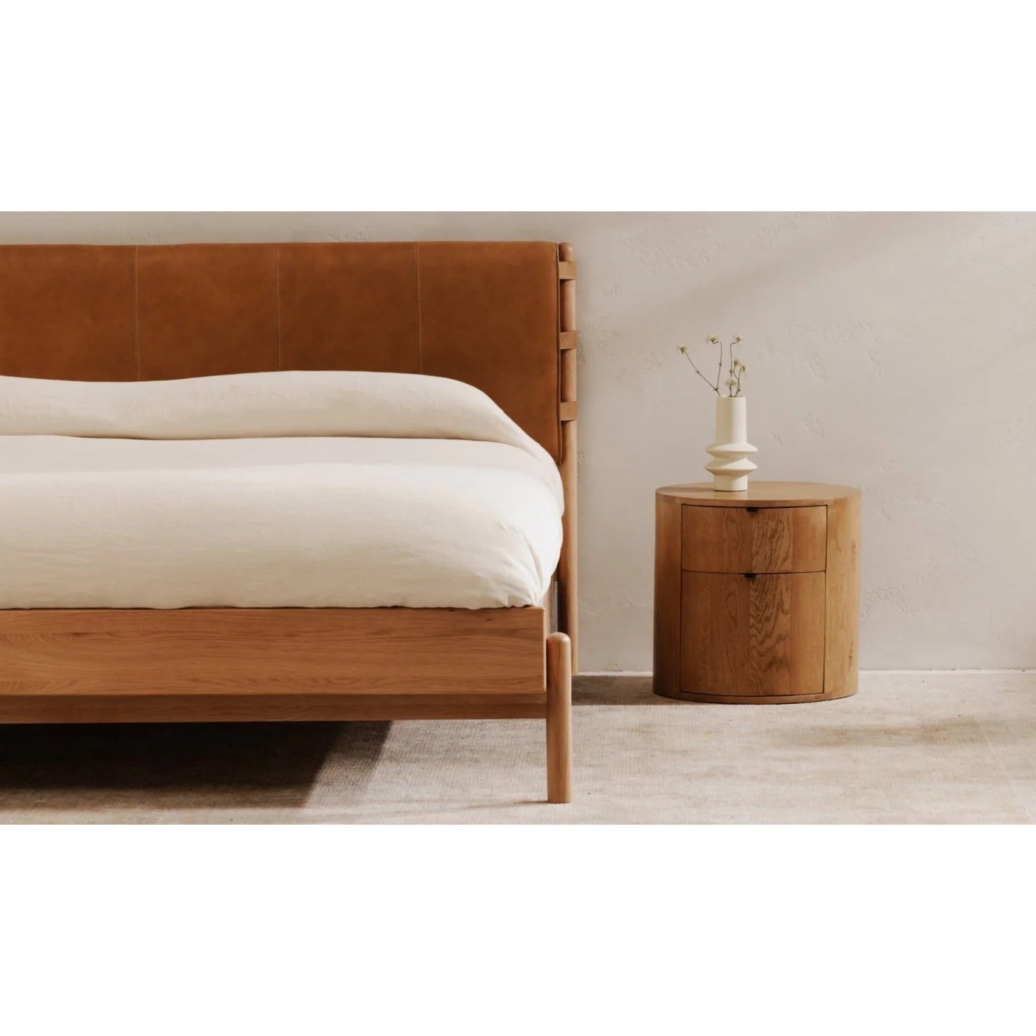 Luxury Modern Theo 2-Drawer Nightstand European Style for Villa