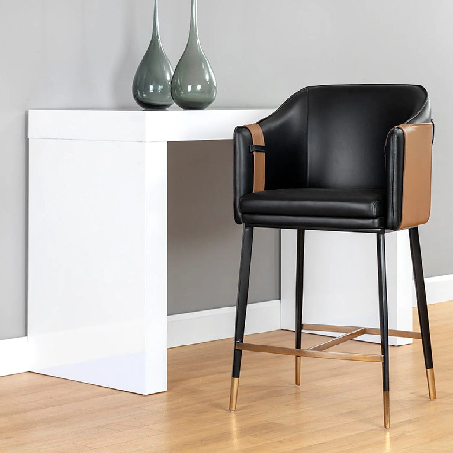 Luxury Modern Two-Tone Leather Counter Stool European Style for Villa