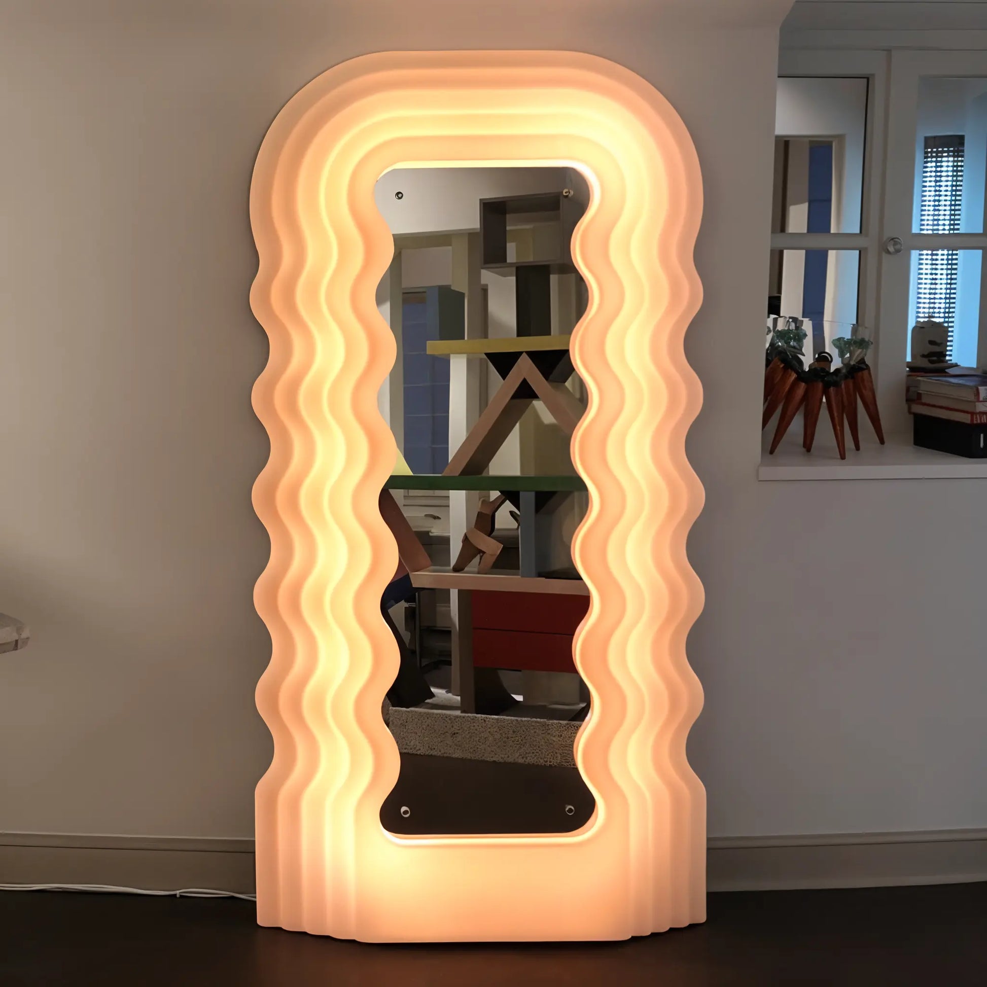 Luxury Modern Undulating Wave Mirror European Style for Villa
