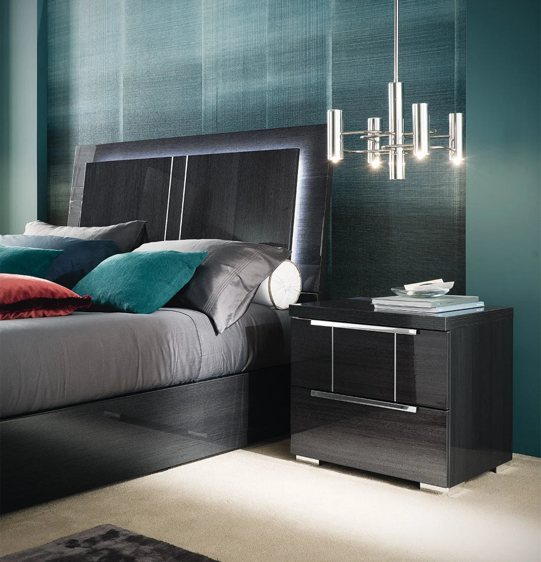 Luxury Modern Vero Bedroom Set European Style for Villa
