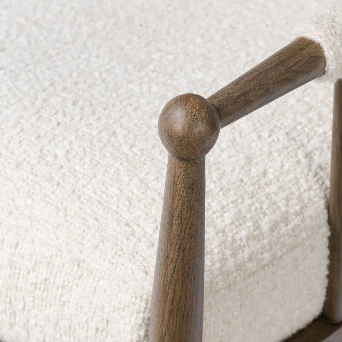 Luxury Modern Warren Accent Chair European Style for Villa