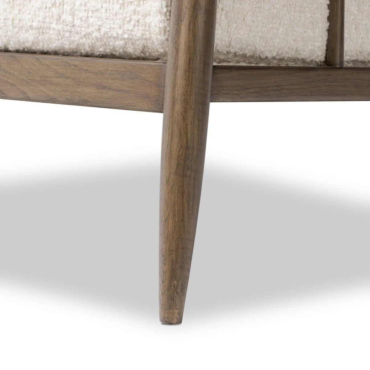 Luxury Modern Warren Accent Chair European Style for Villa