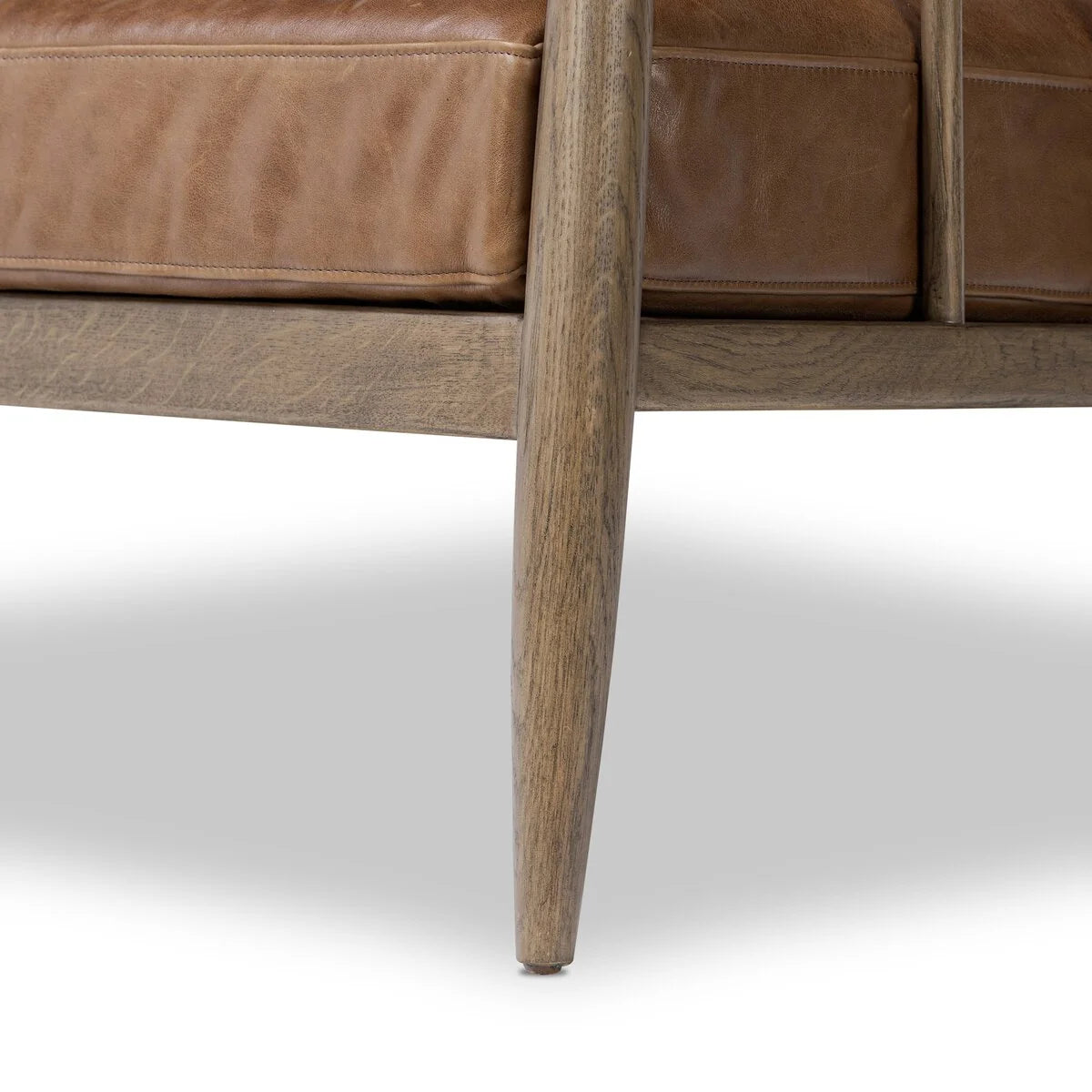 Luxury Modern Warren Accent Chair European Style for Villa
