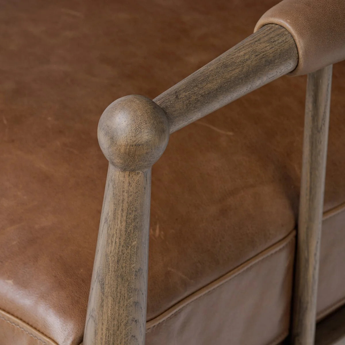 Luxury Modern Warren Accent Chair European Style for Villa