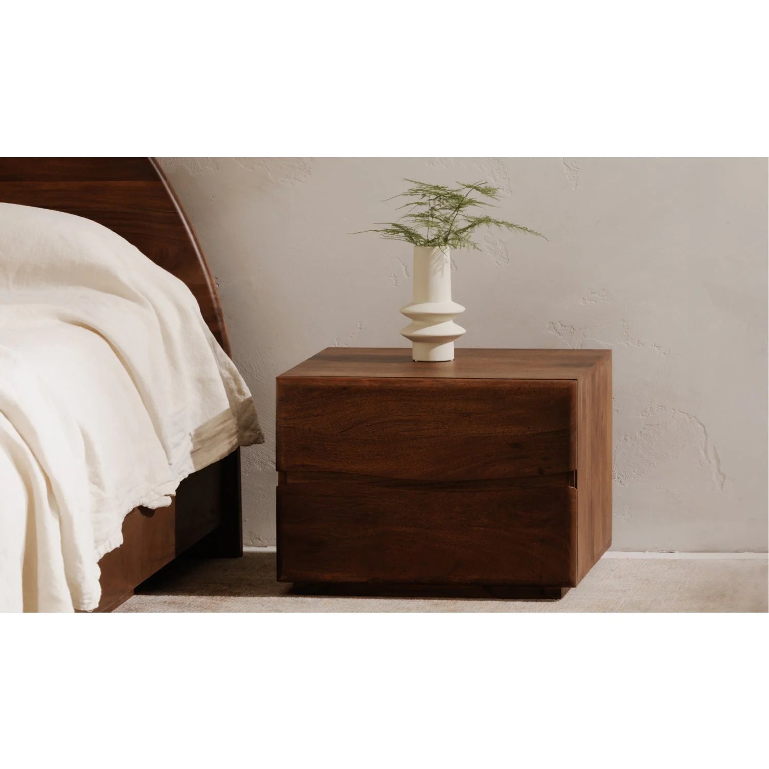 Luxury Modern Watson 2-Drawer Nightstand European Style for Villa
