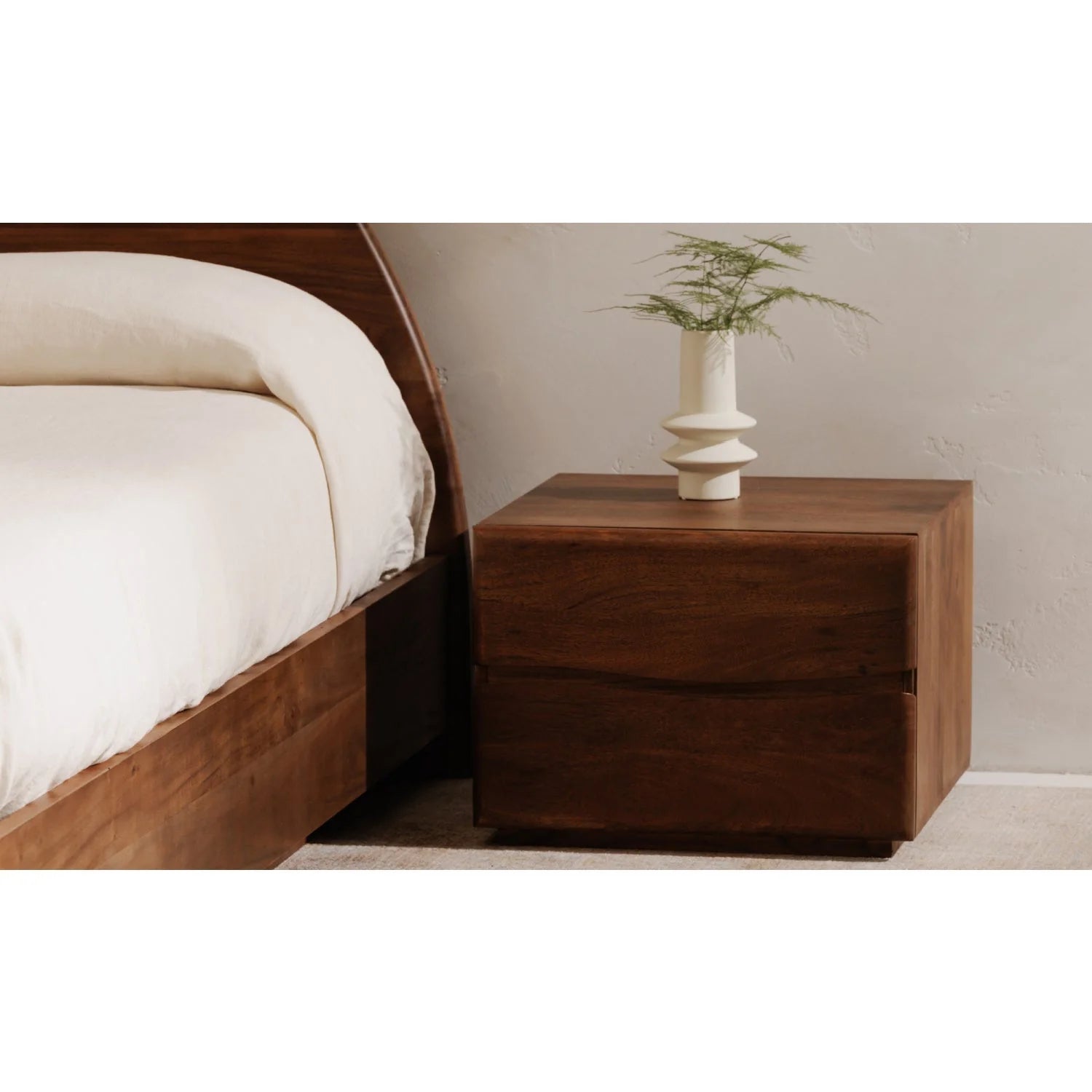 Luxury Modern Watson 2-Drawer Nightstand European Style for Villa