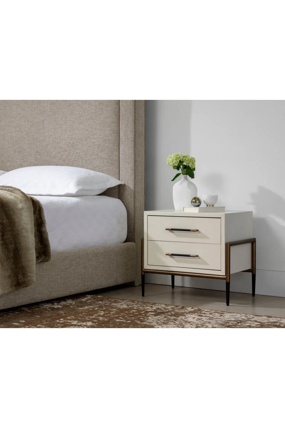 Luxury Modern Weldrick 2-Drawer Nightstand European Style for Villa