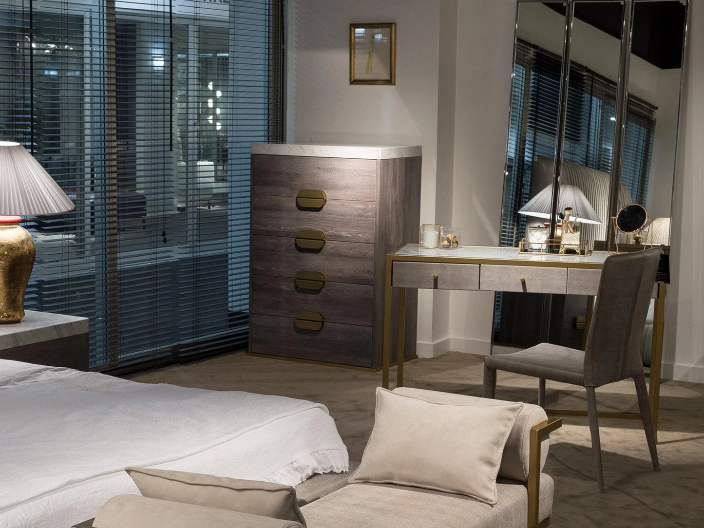 Luxury Modern Westin Bedroom Set European Style for Villa