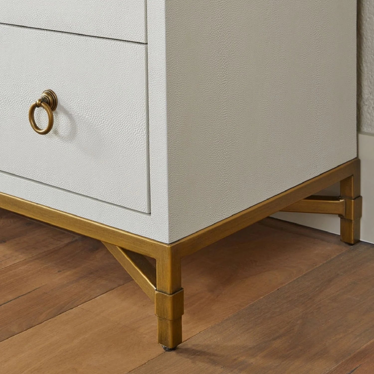 Luxury Modern White Shagreen 6-Drawer Dresser European Style for Villa