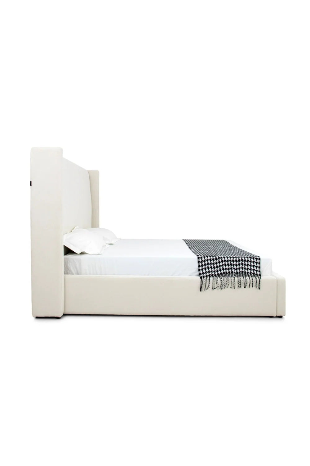 Luxury Modern White Teddy Fabric Bed European Style for Villa
