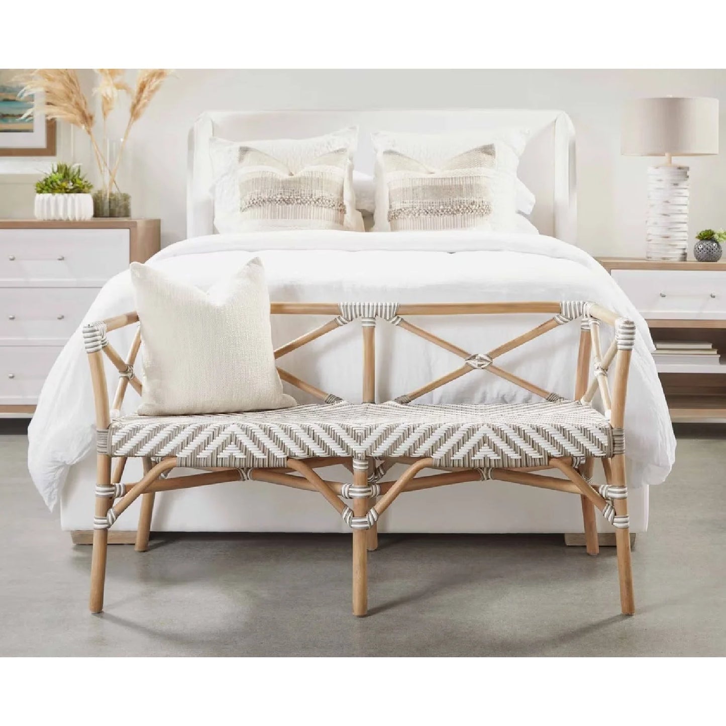Luxury Modern White Wing Panelled King Bed European Style for Villa