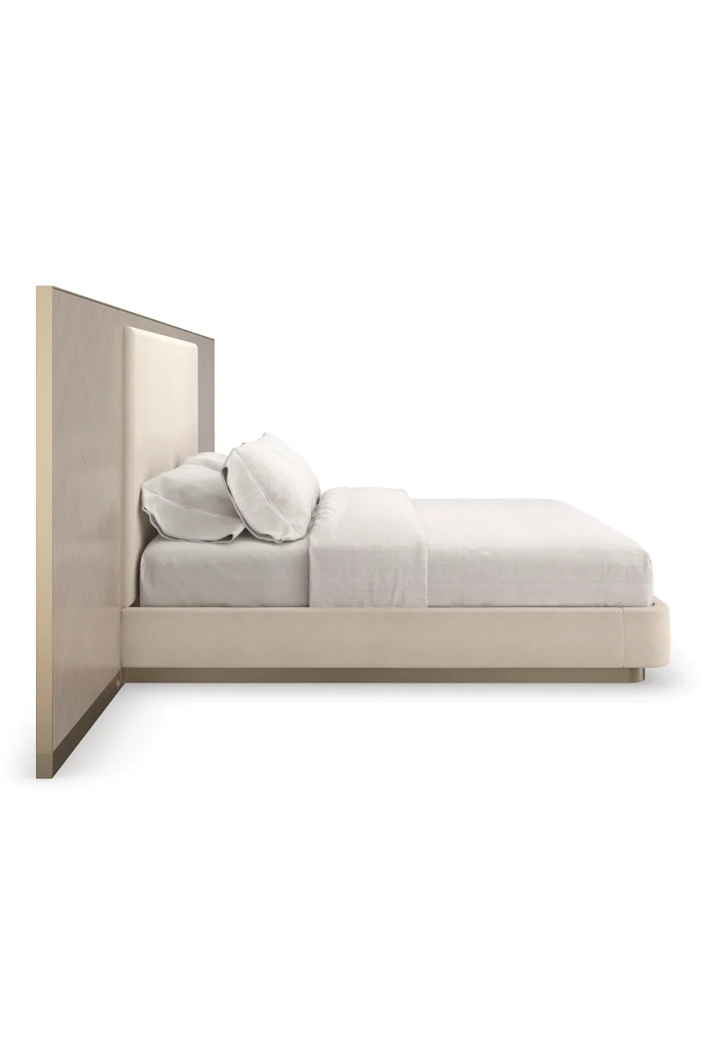 Luxury Modern Wing Panelled Cream Bed European Style for Villa