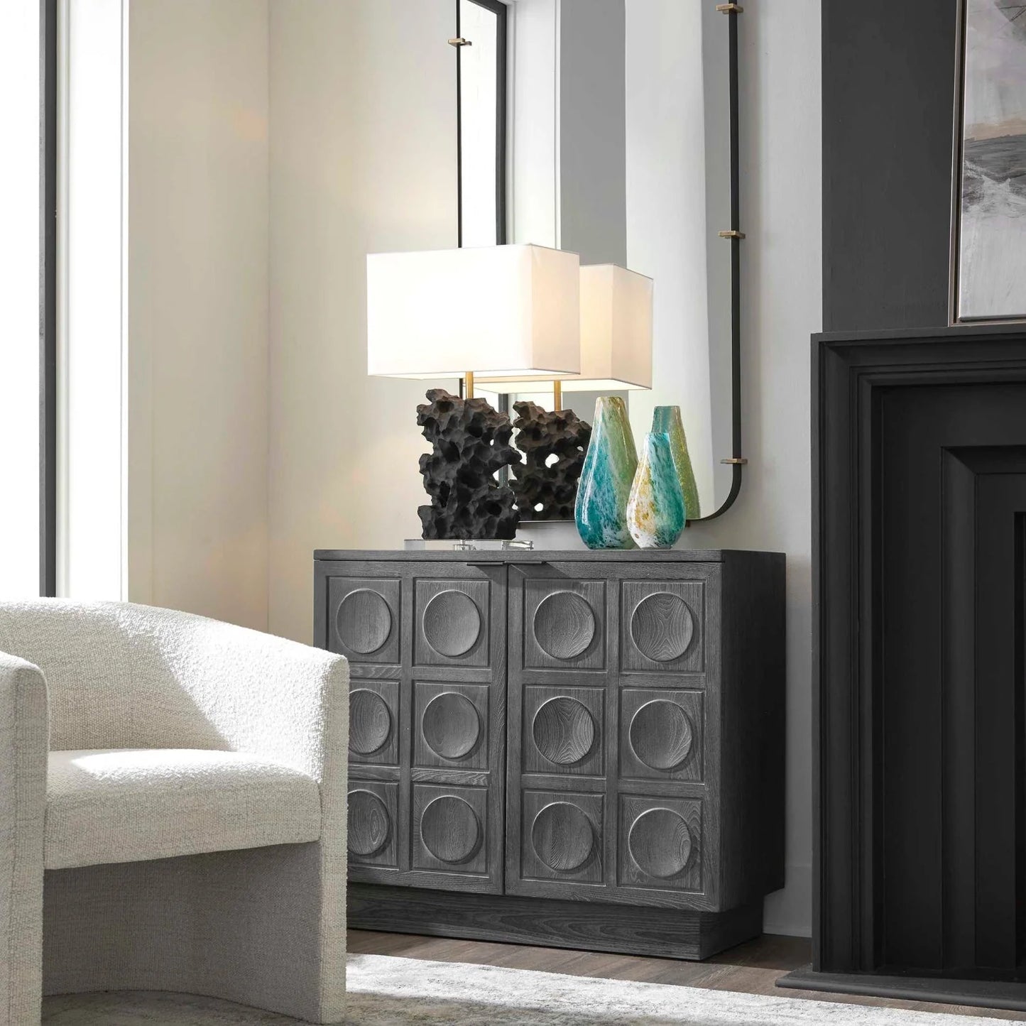 Luxury Modern Wood 2-Door Cabinet European Style for Villa