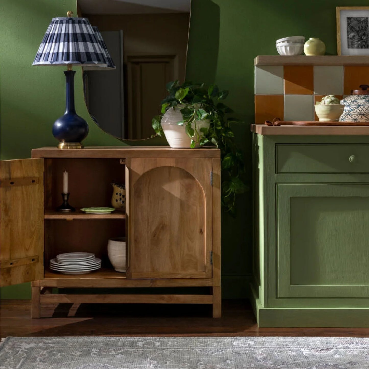 Luxury Modern Wood Tall Cabinet European Style for Villa