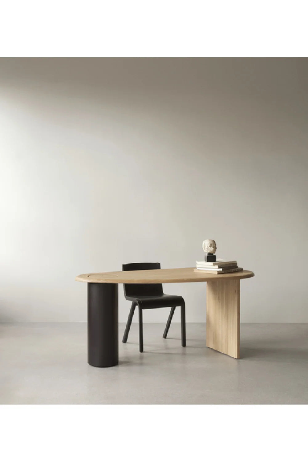 Luxury Natural Oak Modern Desk European Style for Villa