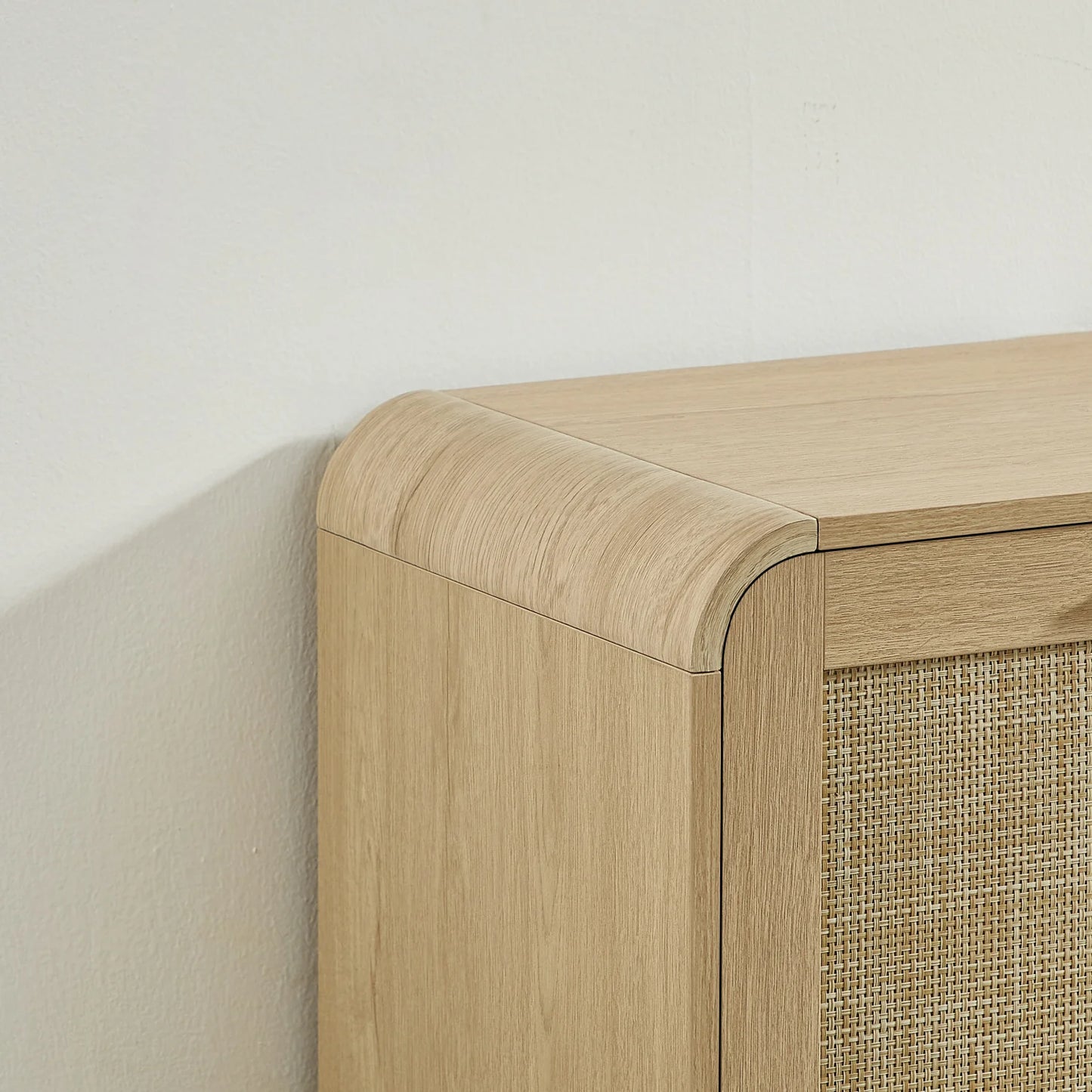 Luxury Natural Rattan 4-Door Sideboard European Style for Villa