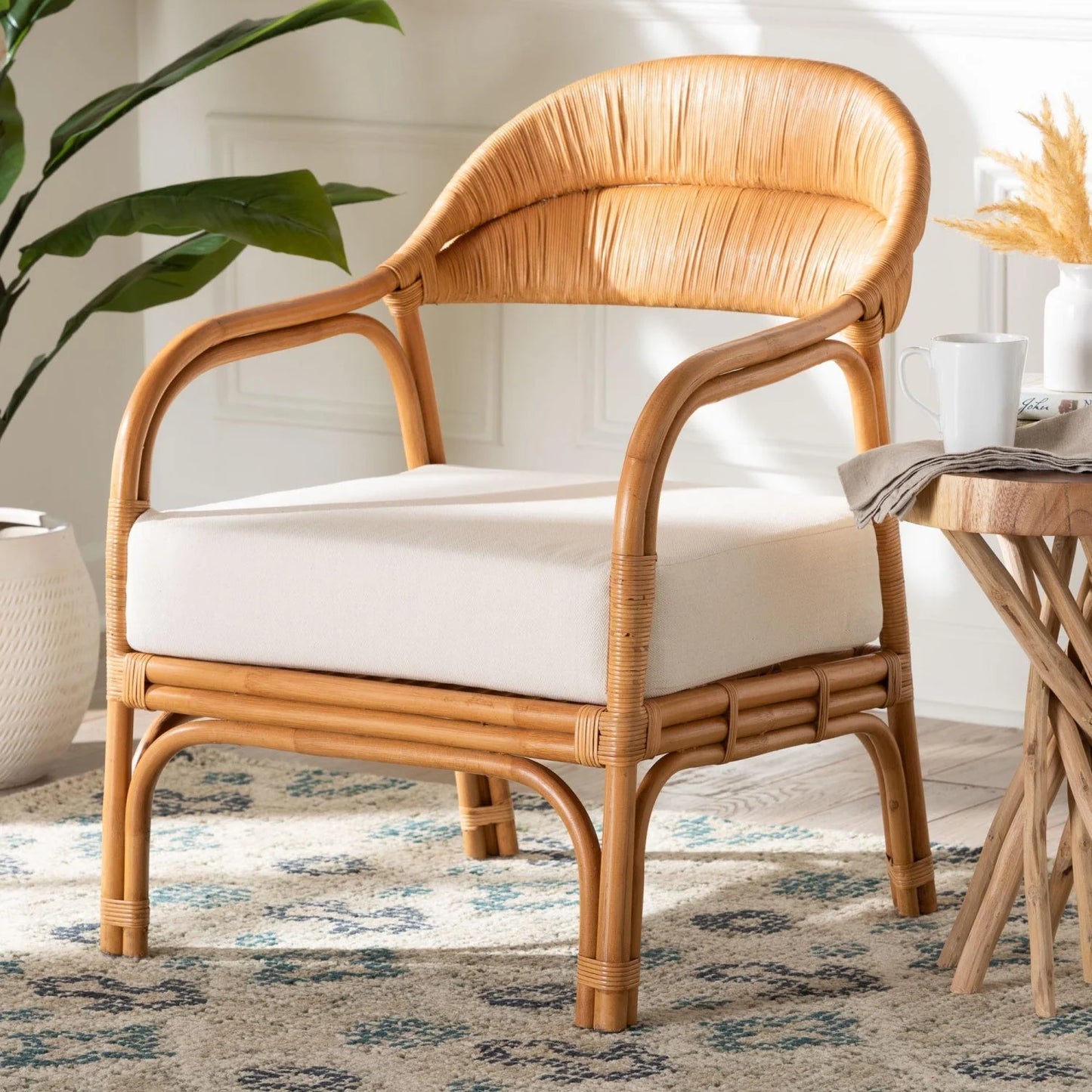 Luxury Natural Rattan Armchair Modern Italian Style for Villa