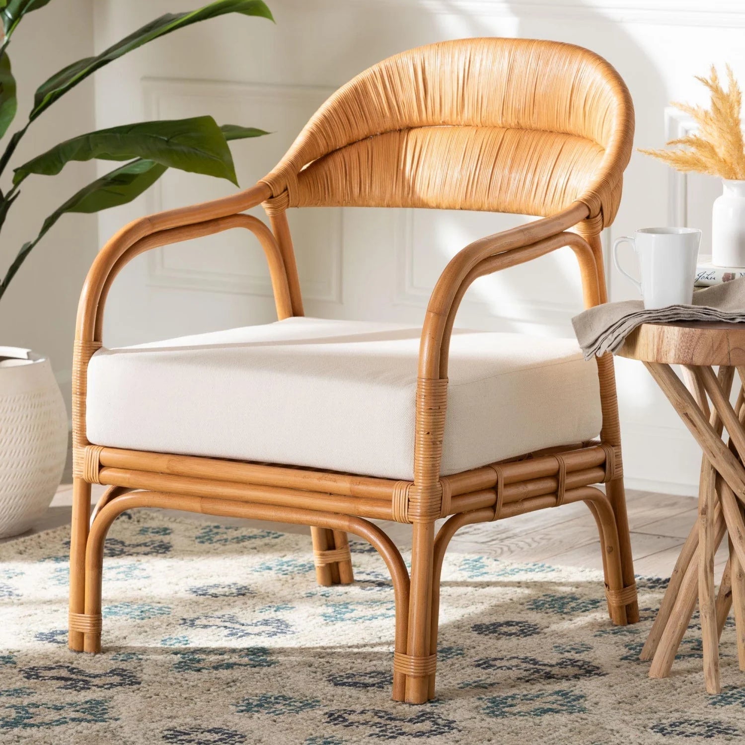 Luxury Natural Rattan Armchair Modern Italian Style for Villa