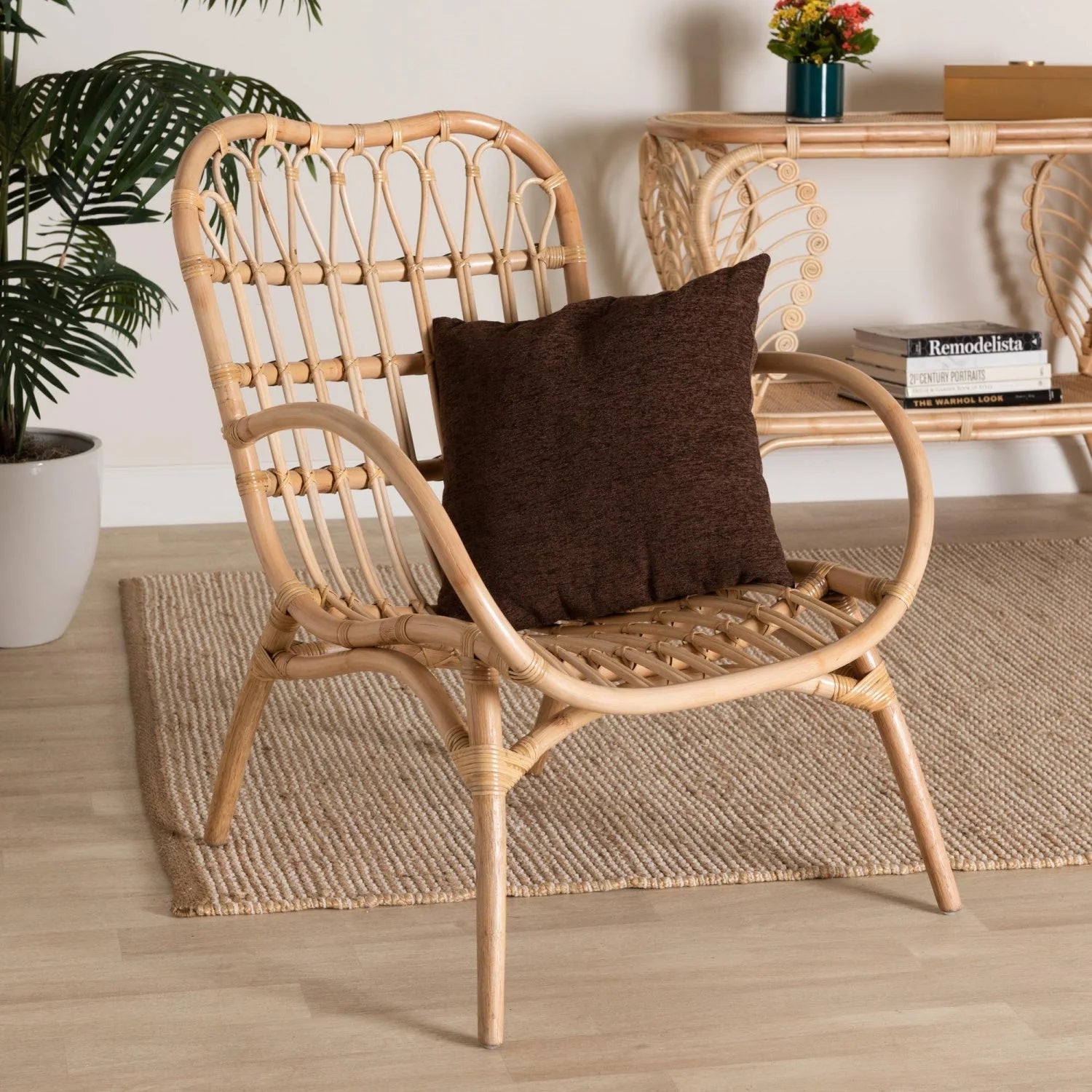 Luxury Natural Rattan Openwork Lounge Chair European Style for Villa