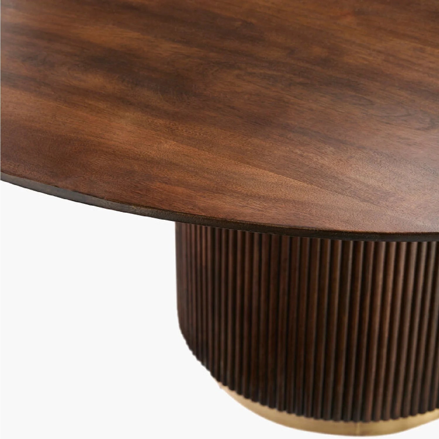 Luxury Nems Reeded Wood Round Dining Table Modern Italian Style for Villa