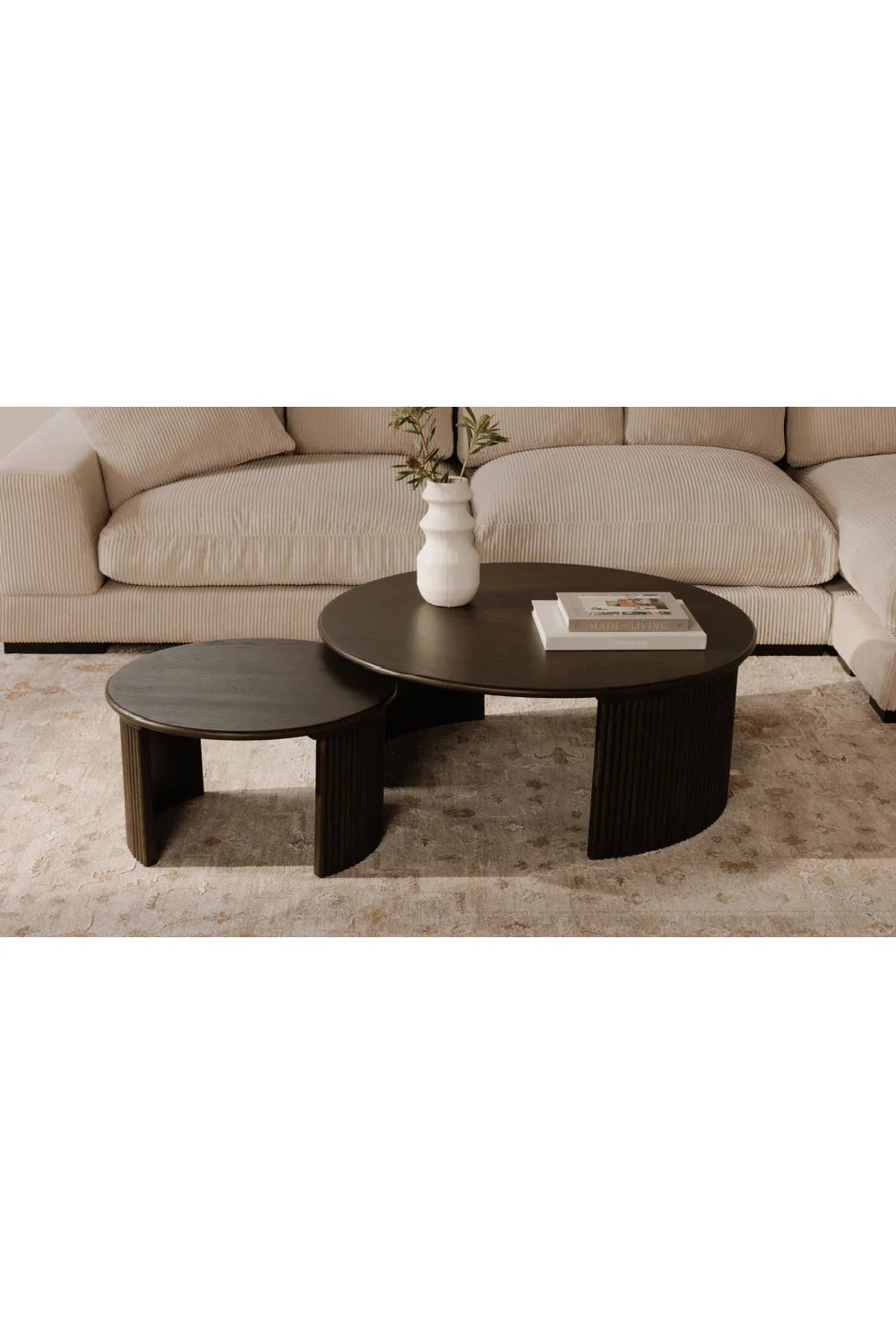 Luxury Oak Fluted Round Coffee Table Modern Italian Style for Villa