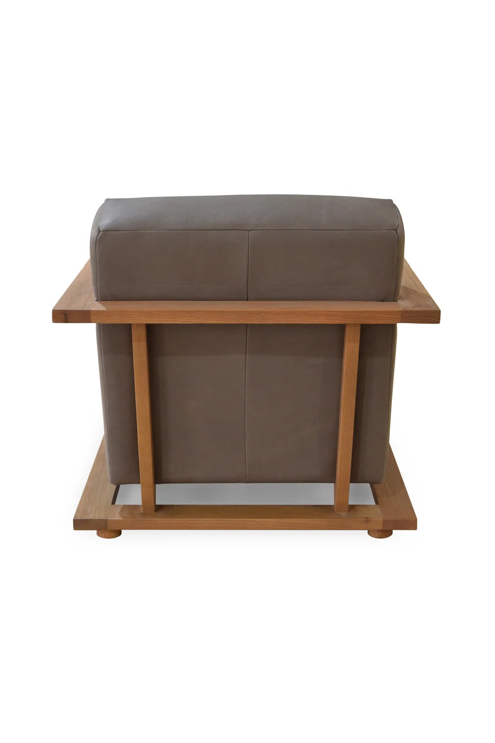 Luxury Oak Framed Lounge Chair Modern Italian Style for Villa