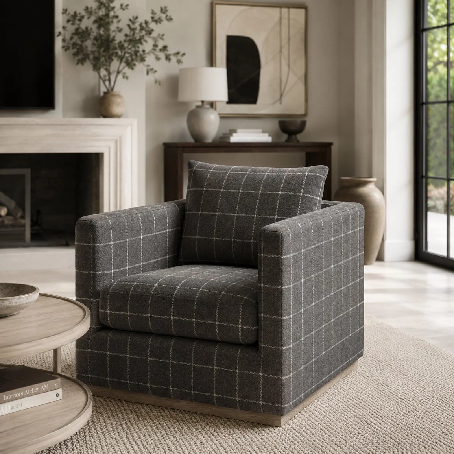 Luxury Oak Framed Swivel Club Chair European Style for Villa
