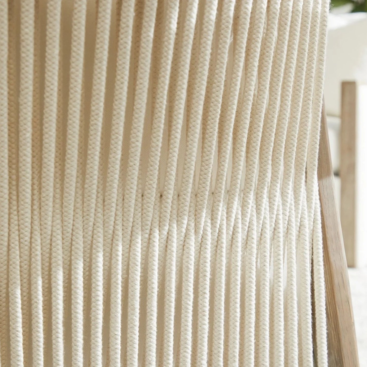 Luxury Oak Framed White Fabric Club Chair European Style for Villa
