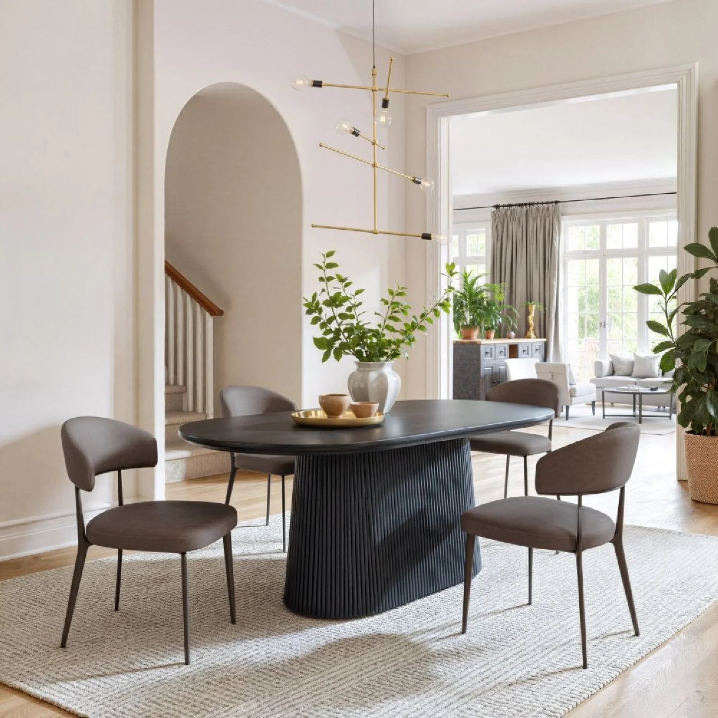 Luxury Oval Black Mango Wood Dining Table Modern Italian Style for Villa