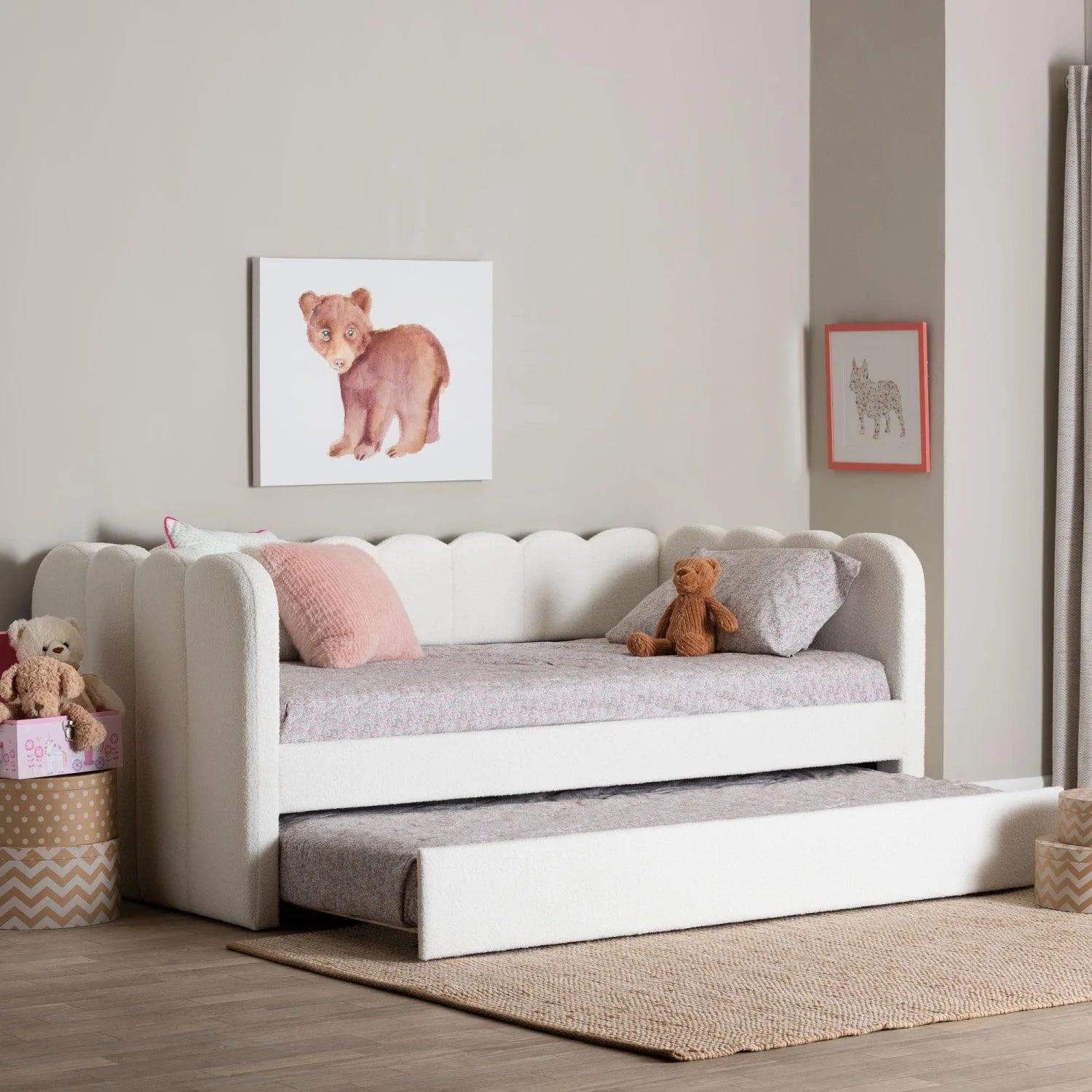 Luxury Palmer Fabric Panel Bed Modern Italian Style for Villa