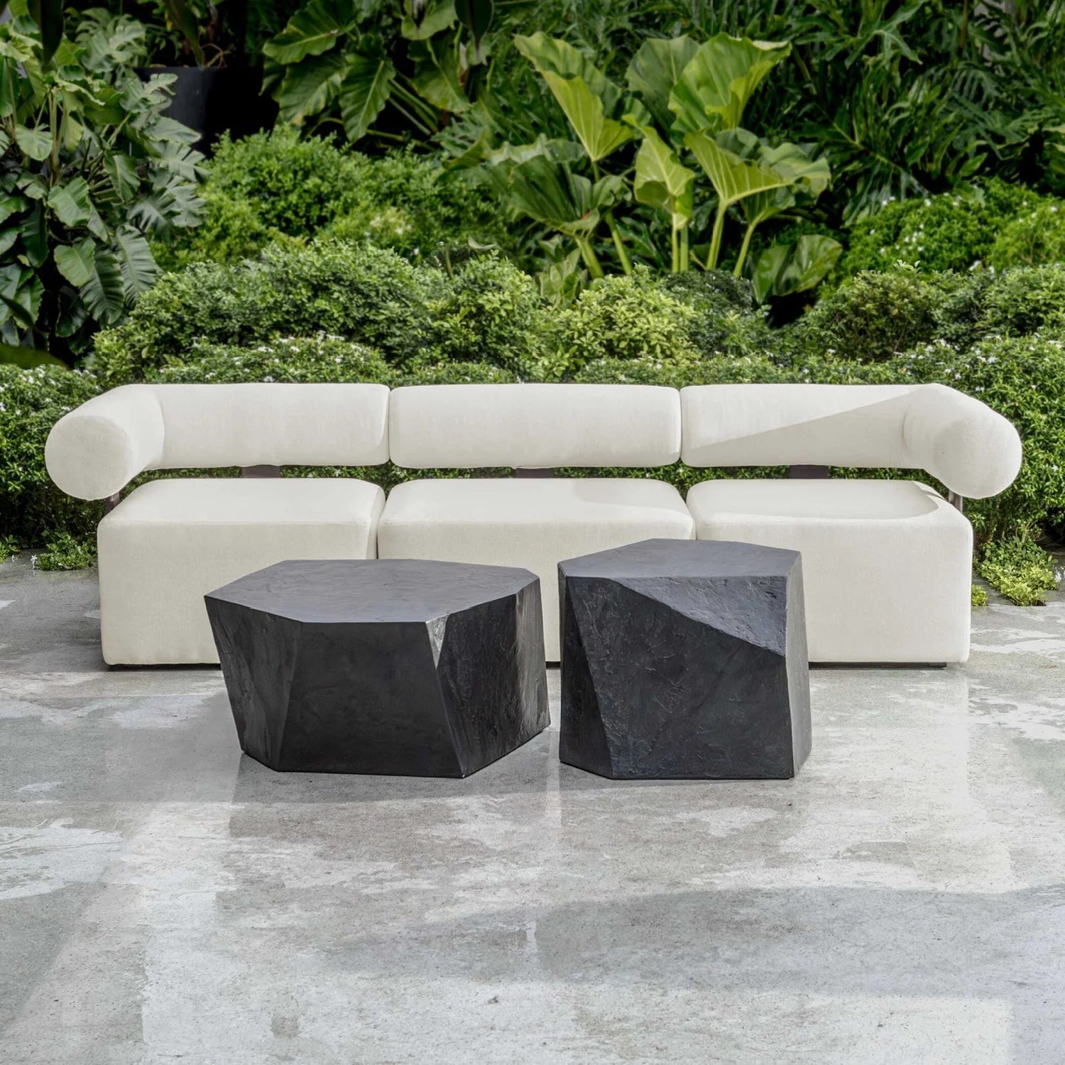 Luxury Parra Faceted Concrete Coffee Table Modern Italian Style for Villa