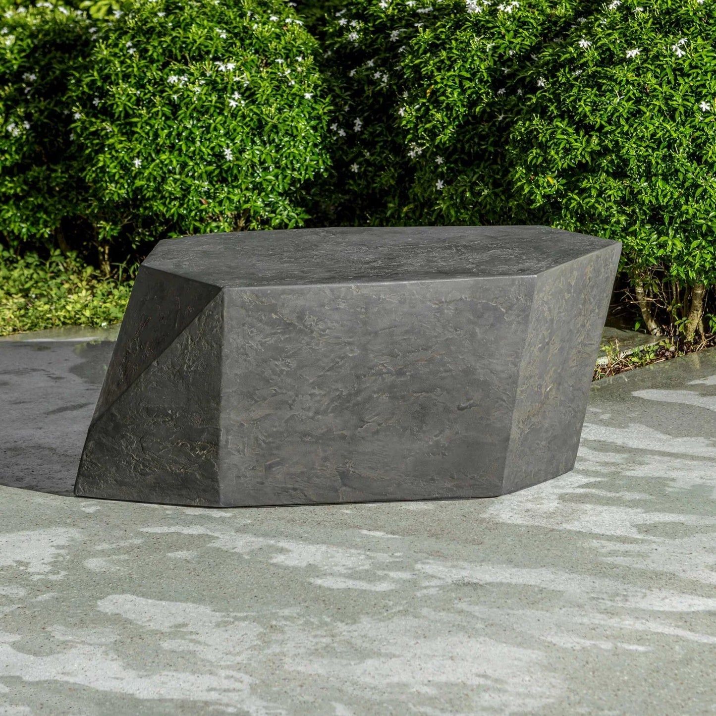 Luxury Parra Faceted Concrete Coffee Table Modern Italian Style for Villa