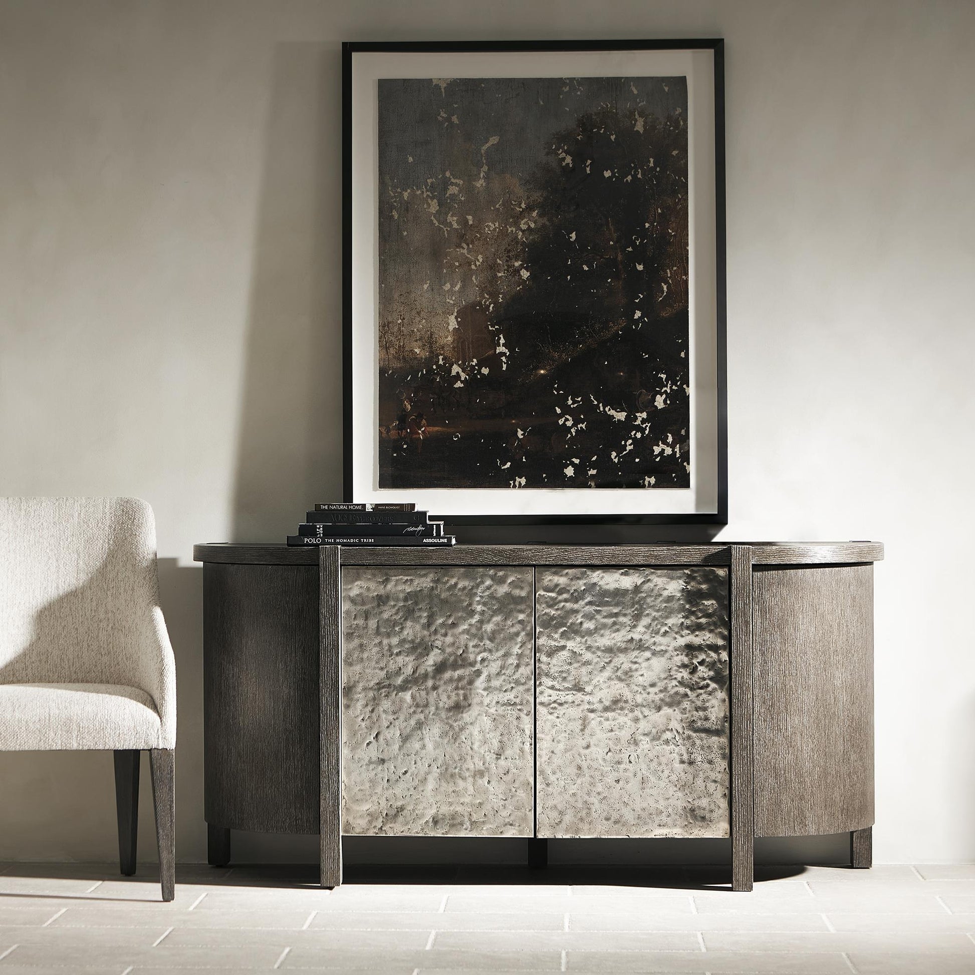 Luxury Prado Fabric Armchair Modern Italian Style for Villa