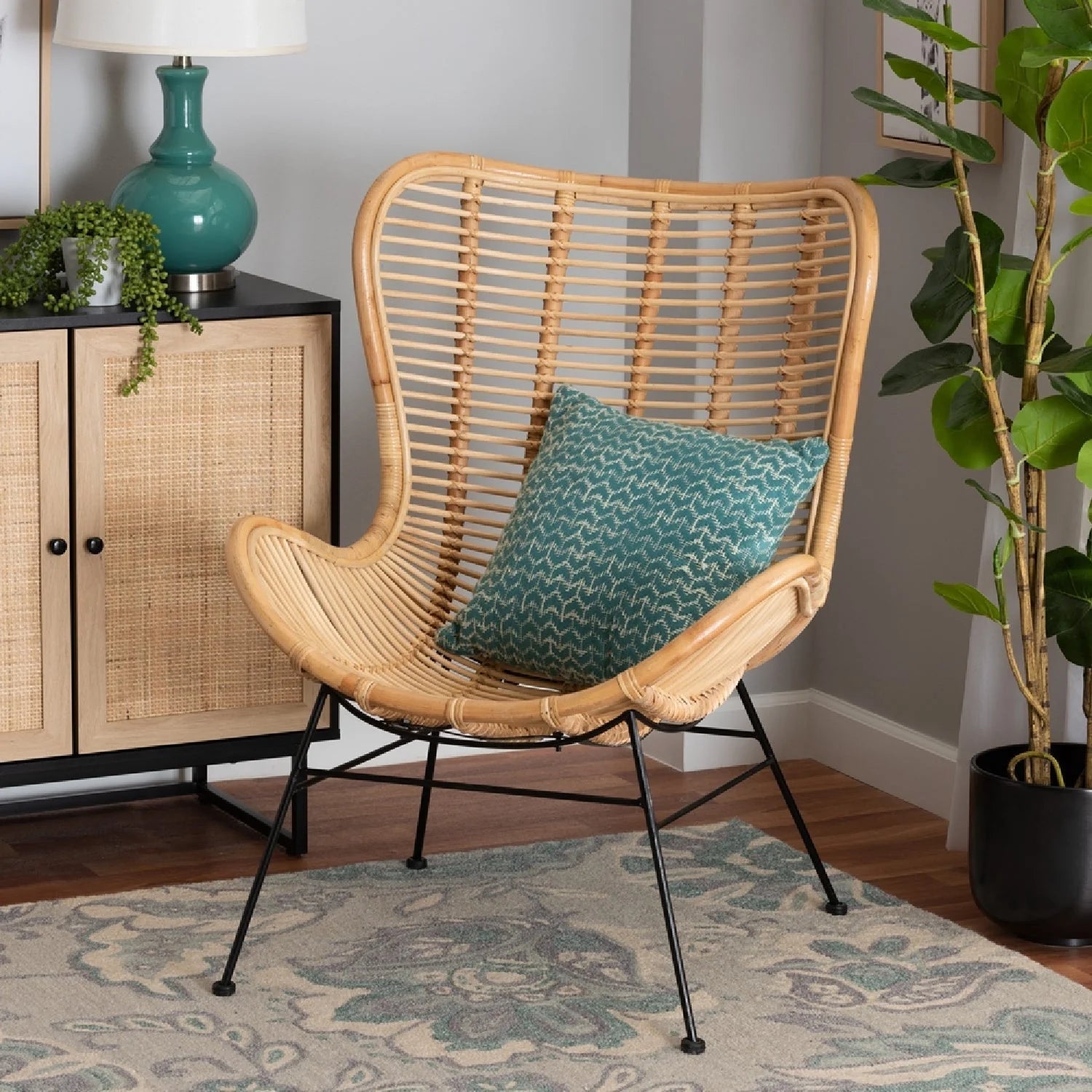 Luxury Rattan Accent Chair Modern Italian Style for Villa