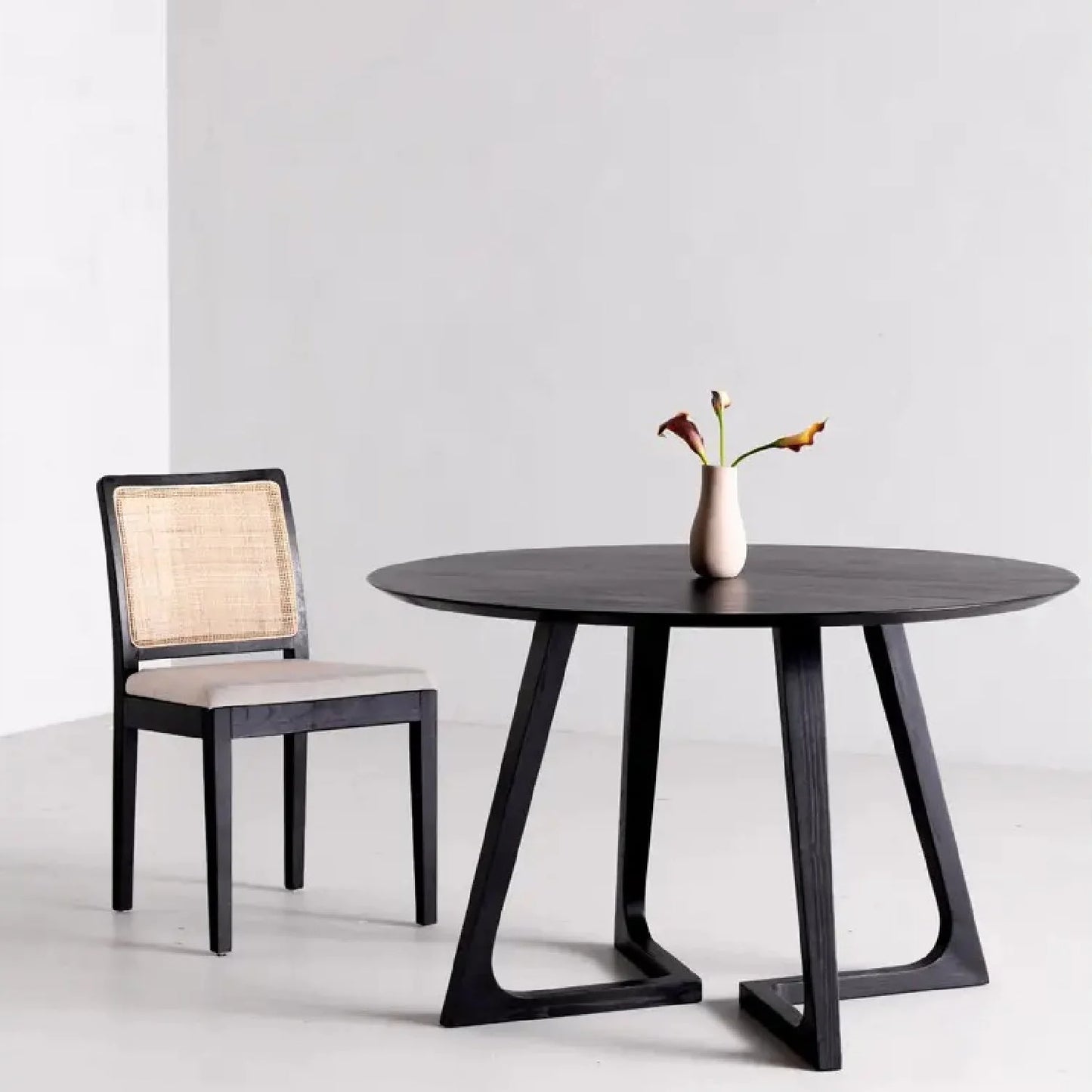 Luxury Rattan Back Modern Dining Chair European Style for Villa