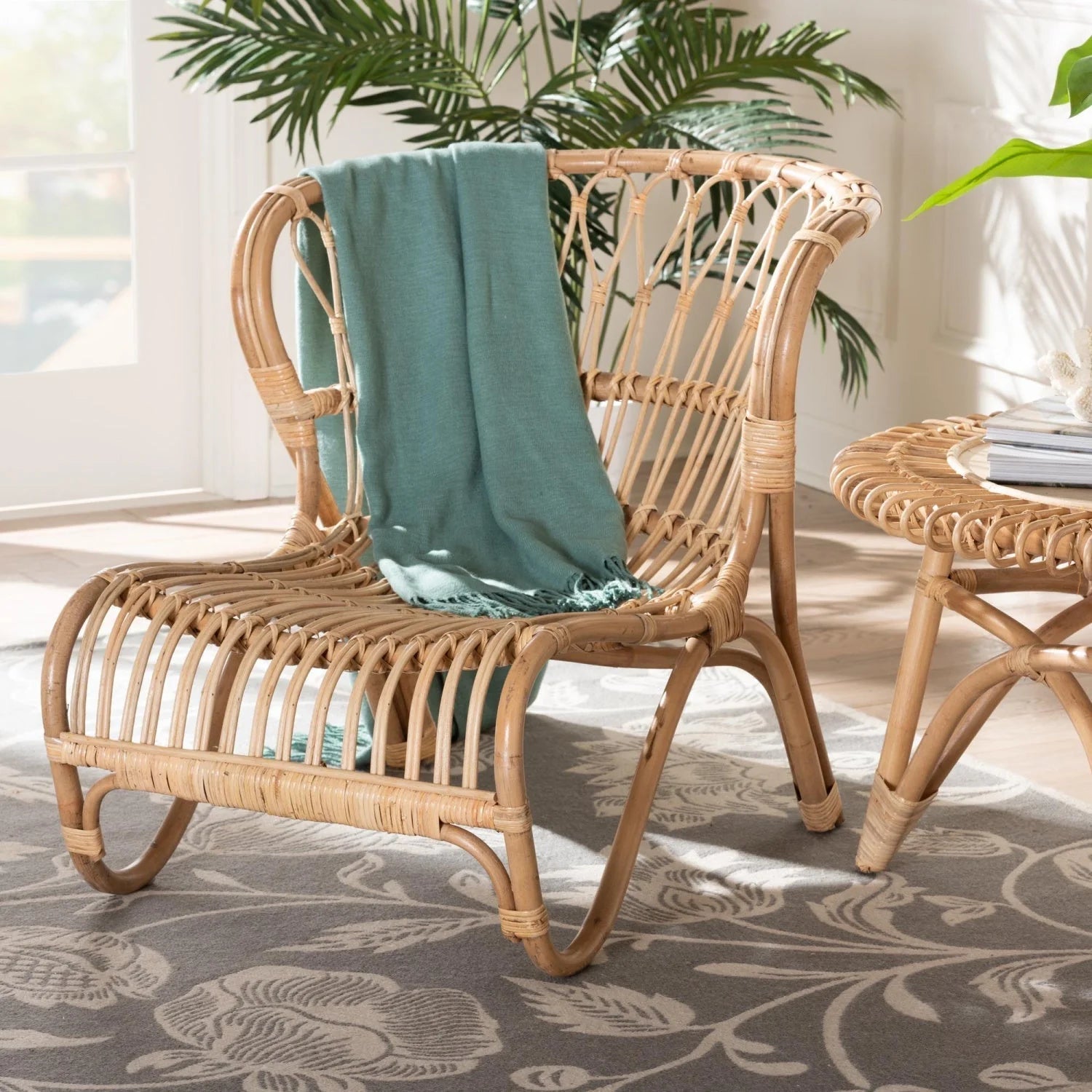Luxury Rattan Openwork Accent Chair Modern European Style for Villa