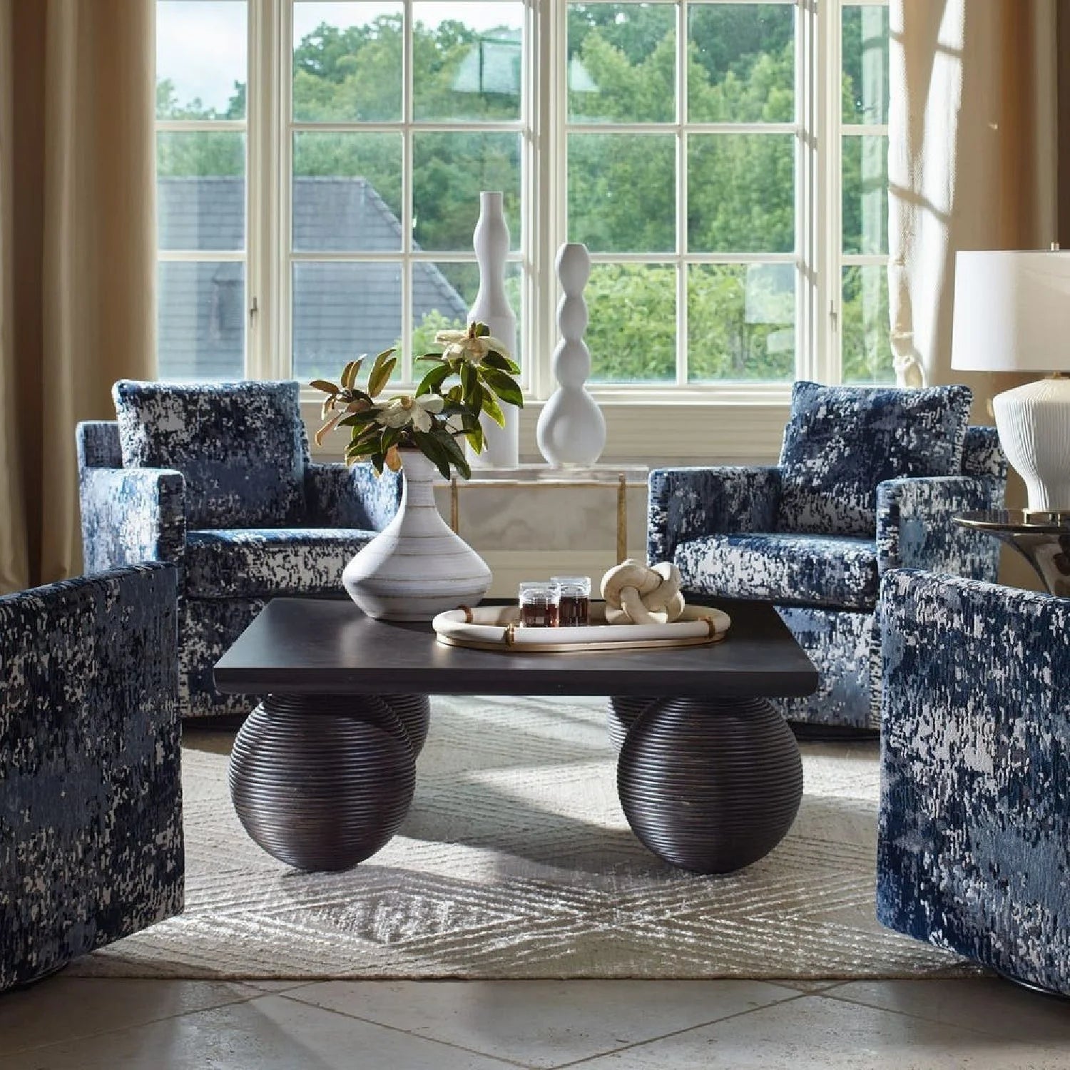 Luxury Rattan Sphere Coffee Table Modern Italian Style for Villa