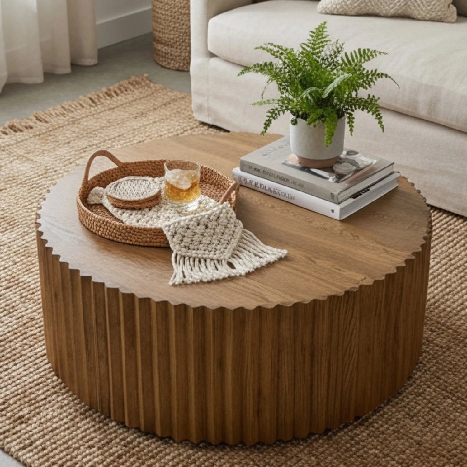 Luxury Reeded Walnut Round Coffee Table Modern Italian Style for Villa