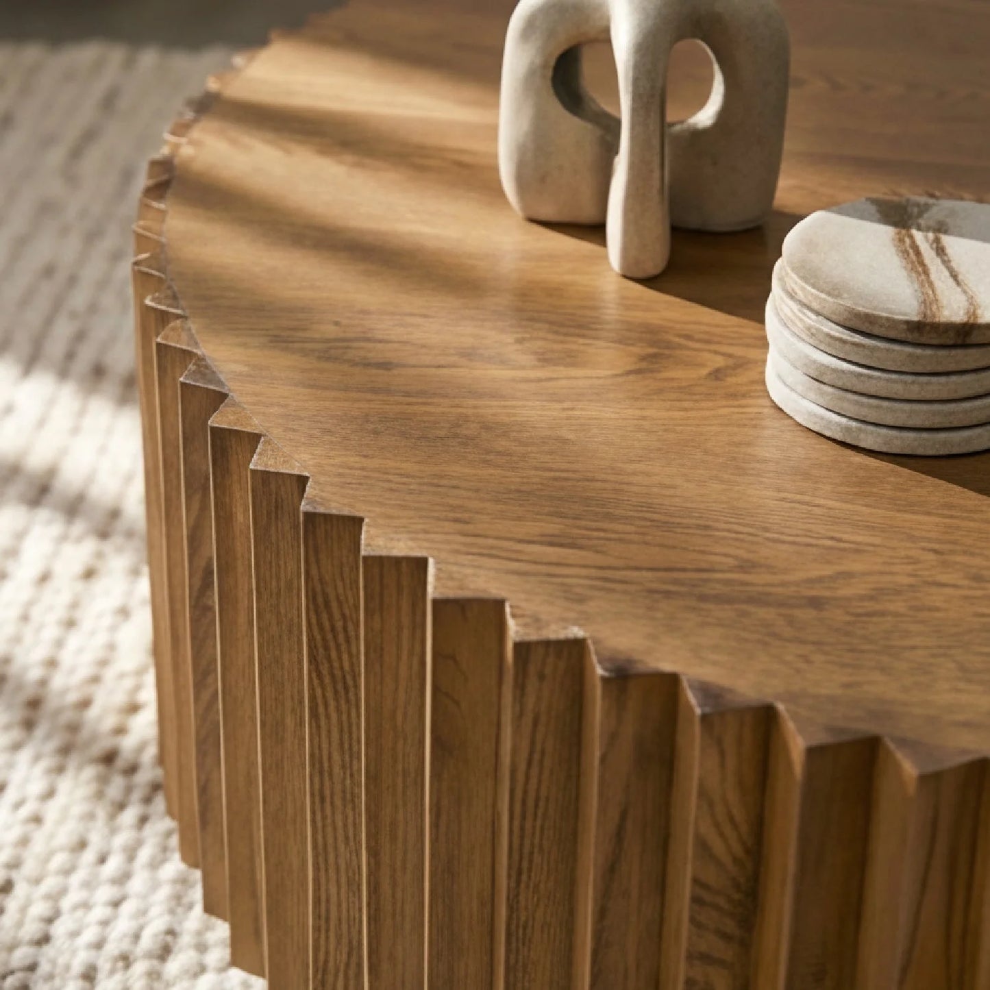 Luxury Reeded Walnut Round Coffee Table Modern Italian Style for Villa