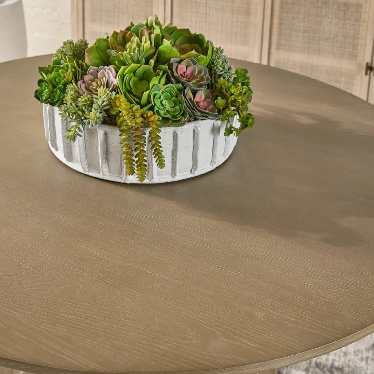 Luxury Reeves Oak Dining Table Modern Italian Style for Villa