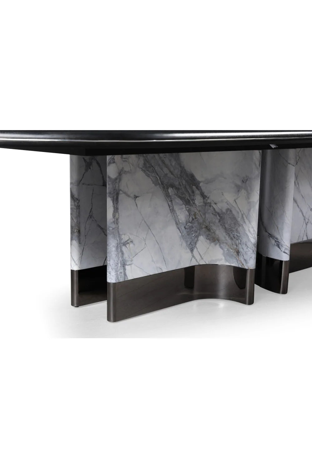 Luxury Renfew Oval Dining Table Modern Italian Style for Villa