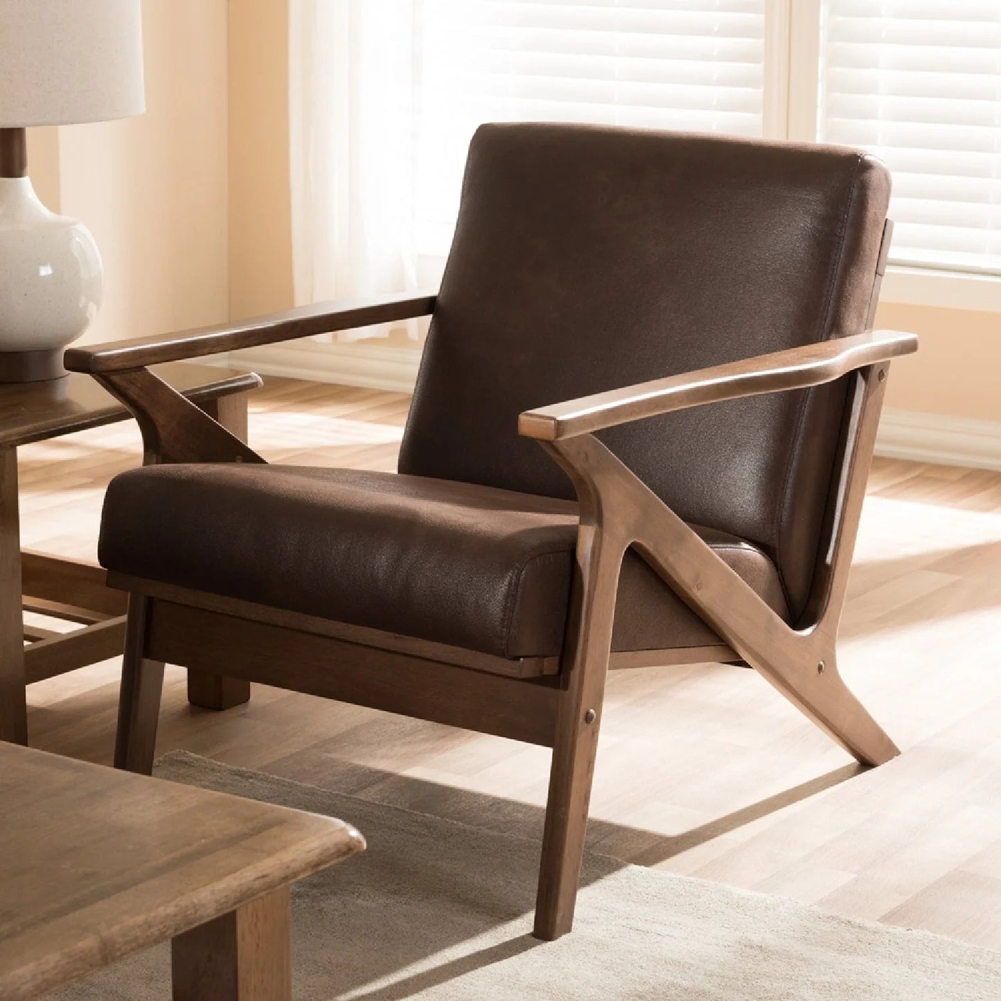 Luxury Retro Padded Lounge Chair Modern Italian Style for Villa